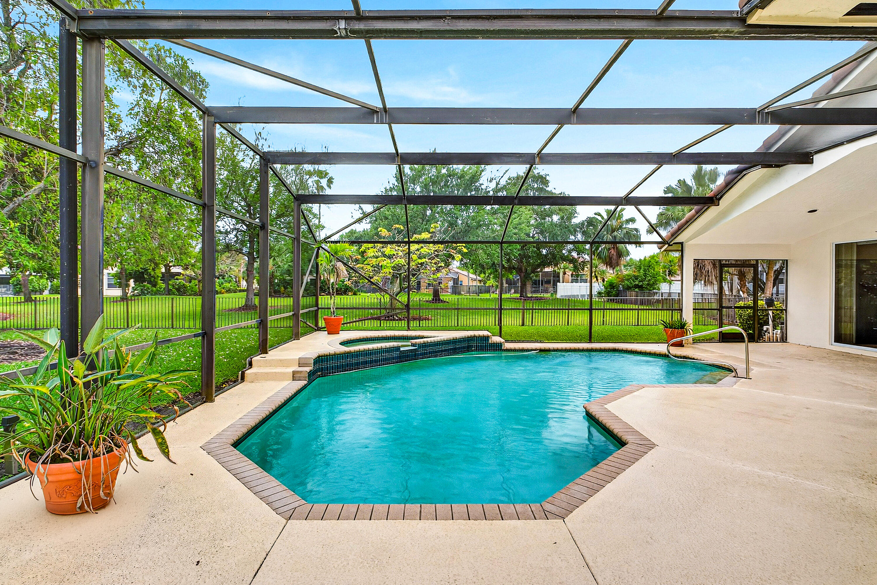 549 Stonemont Weston, FL 33326