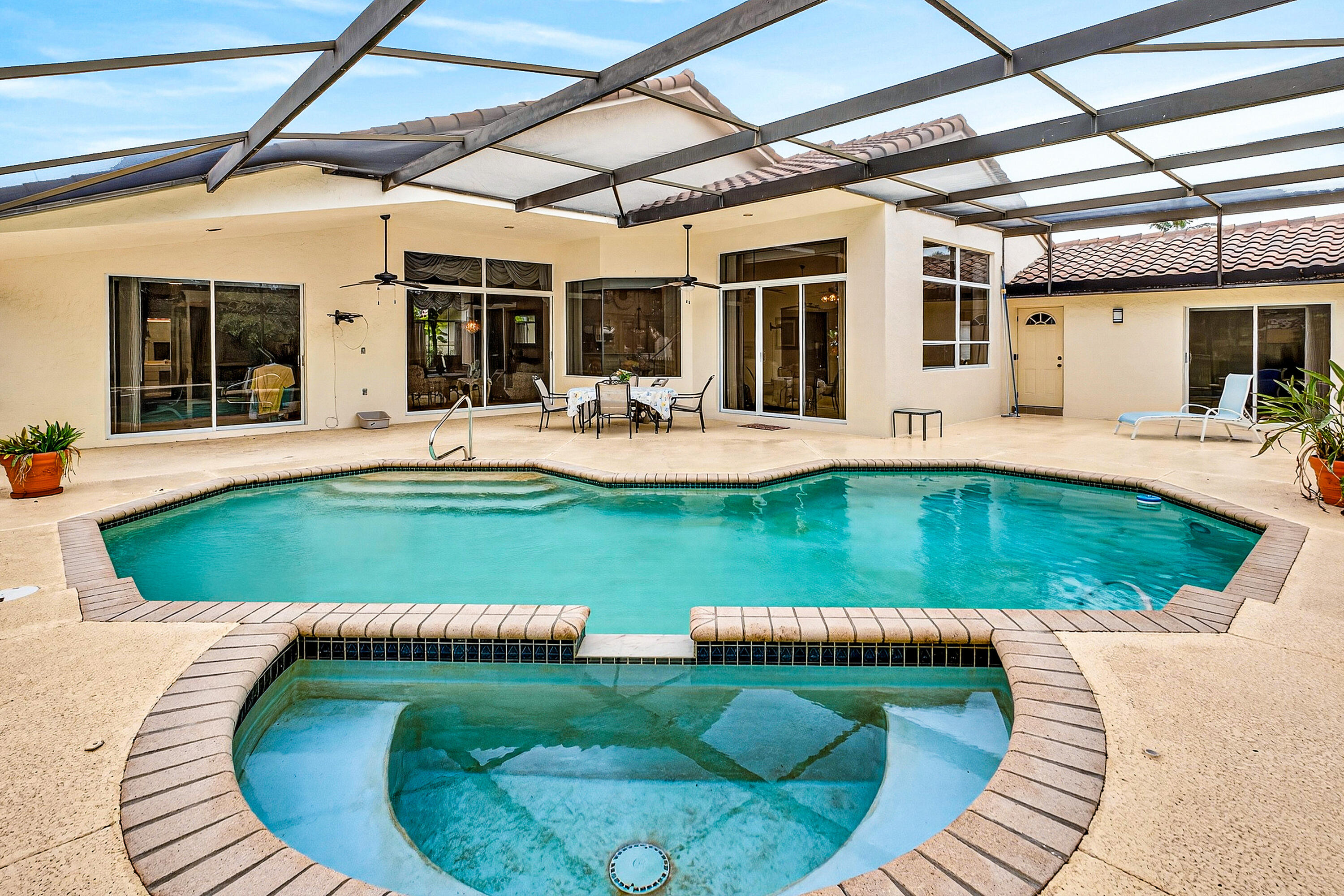 549 Stonemont Weston, FL 33326