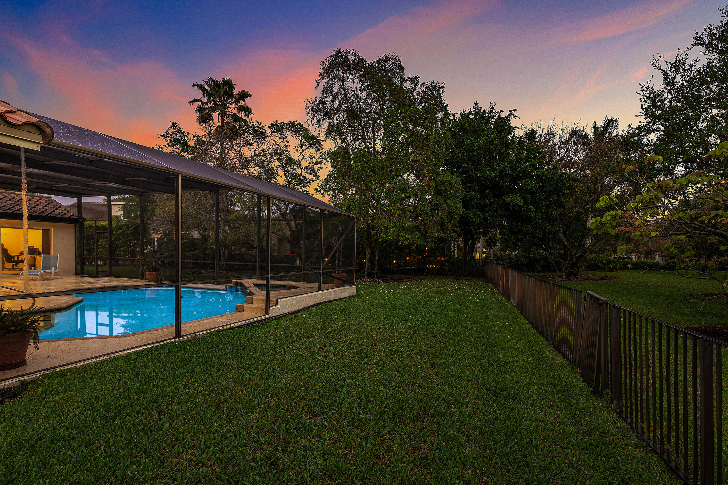 549 Stonemont Weston, FL 33326