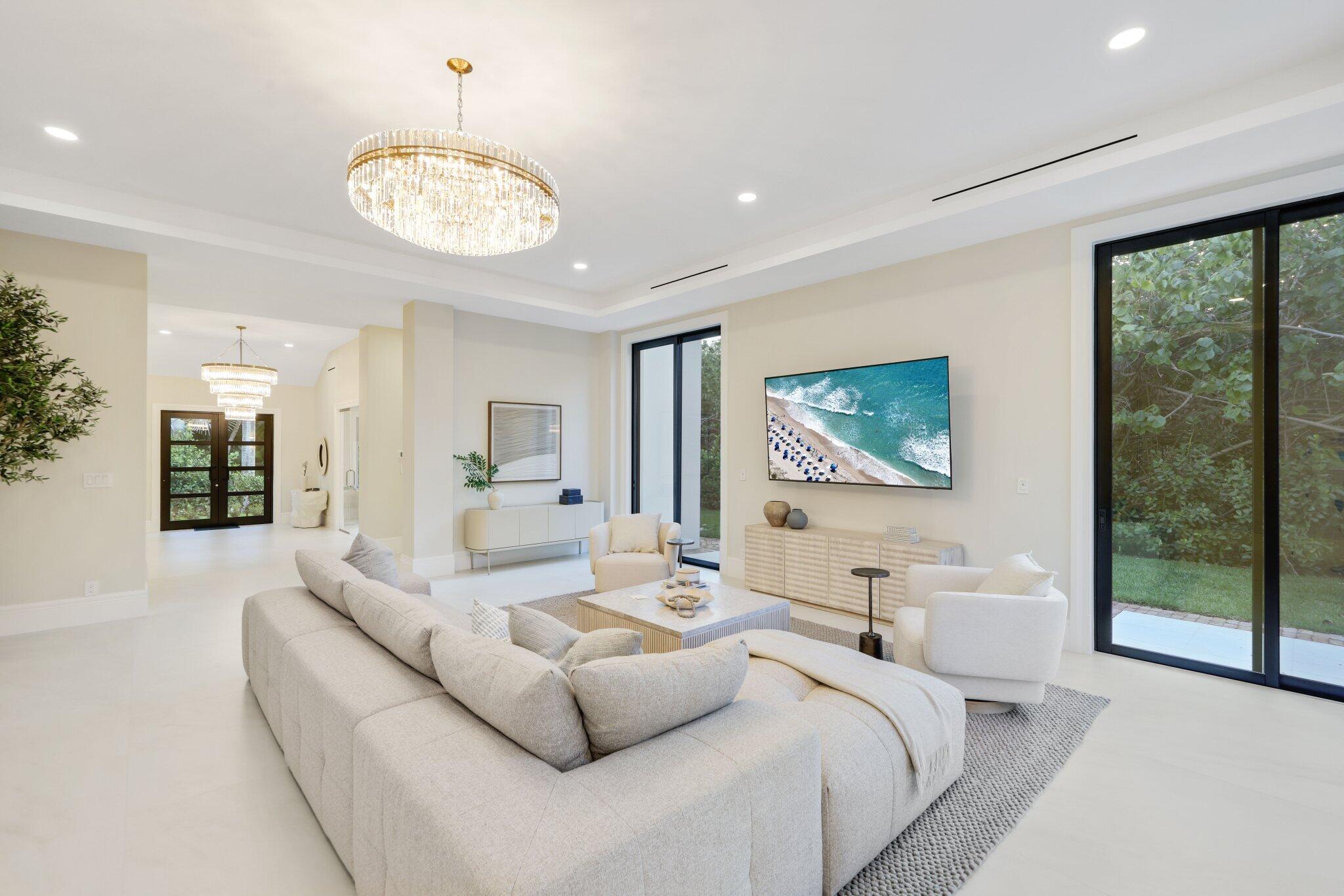 23 Coconut Ocean Ridge, FL 33435