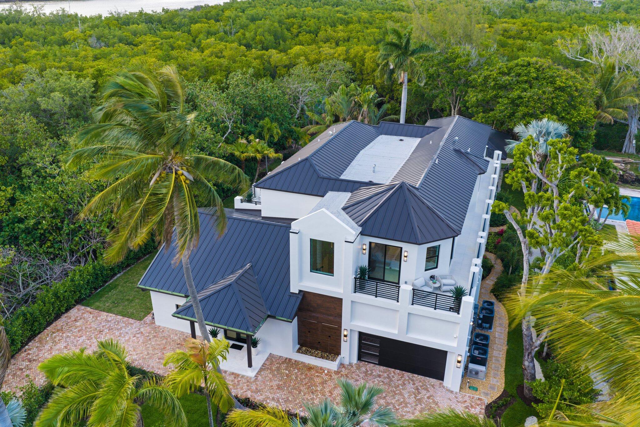 23 Coconut Ocean Ridge, FL 33435