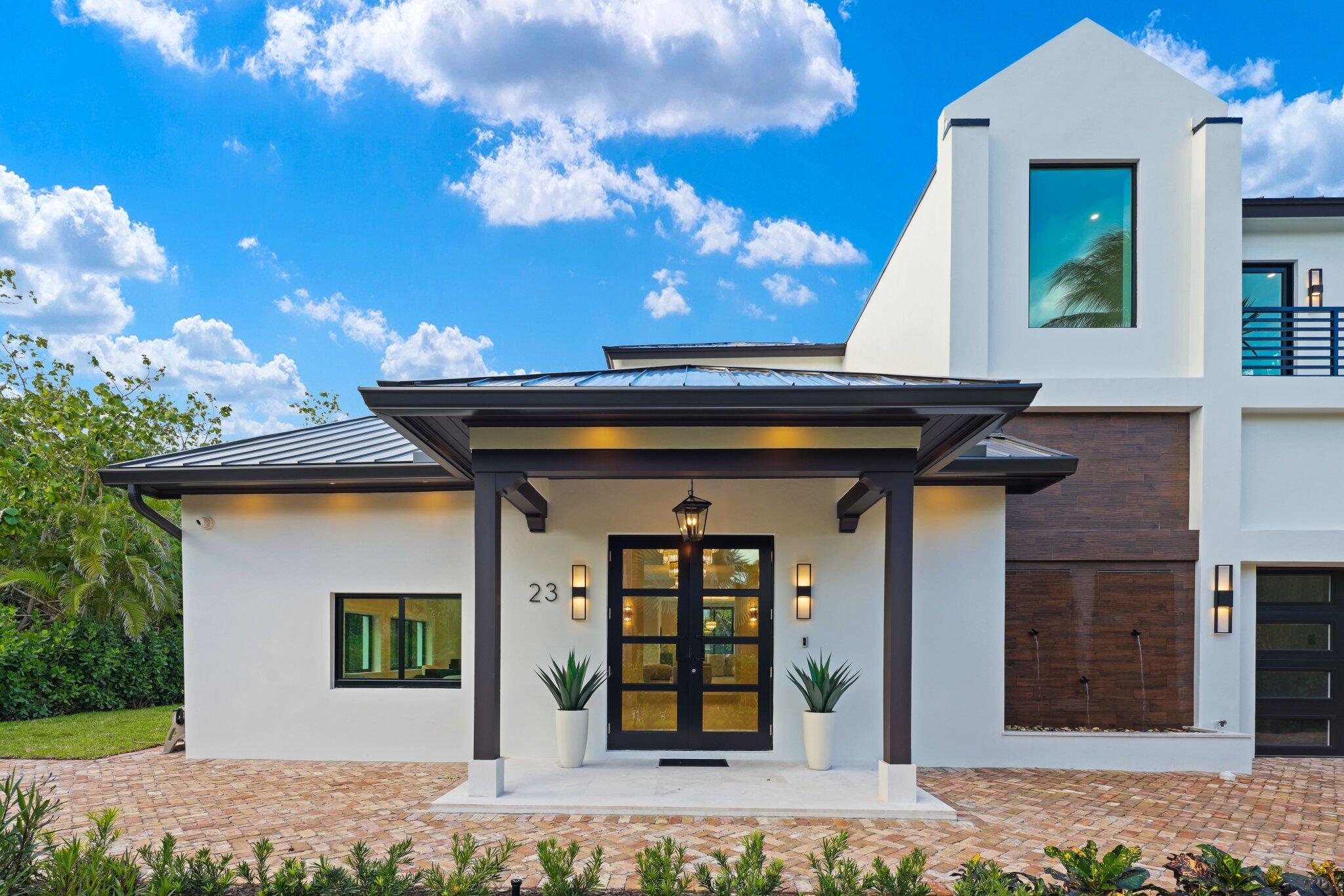 23 Coconut Ocean Ridge, FL 33435