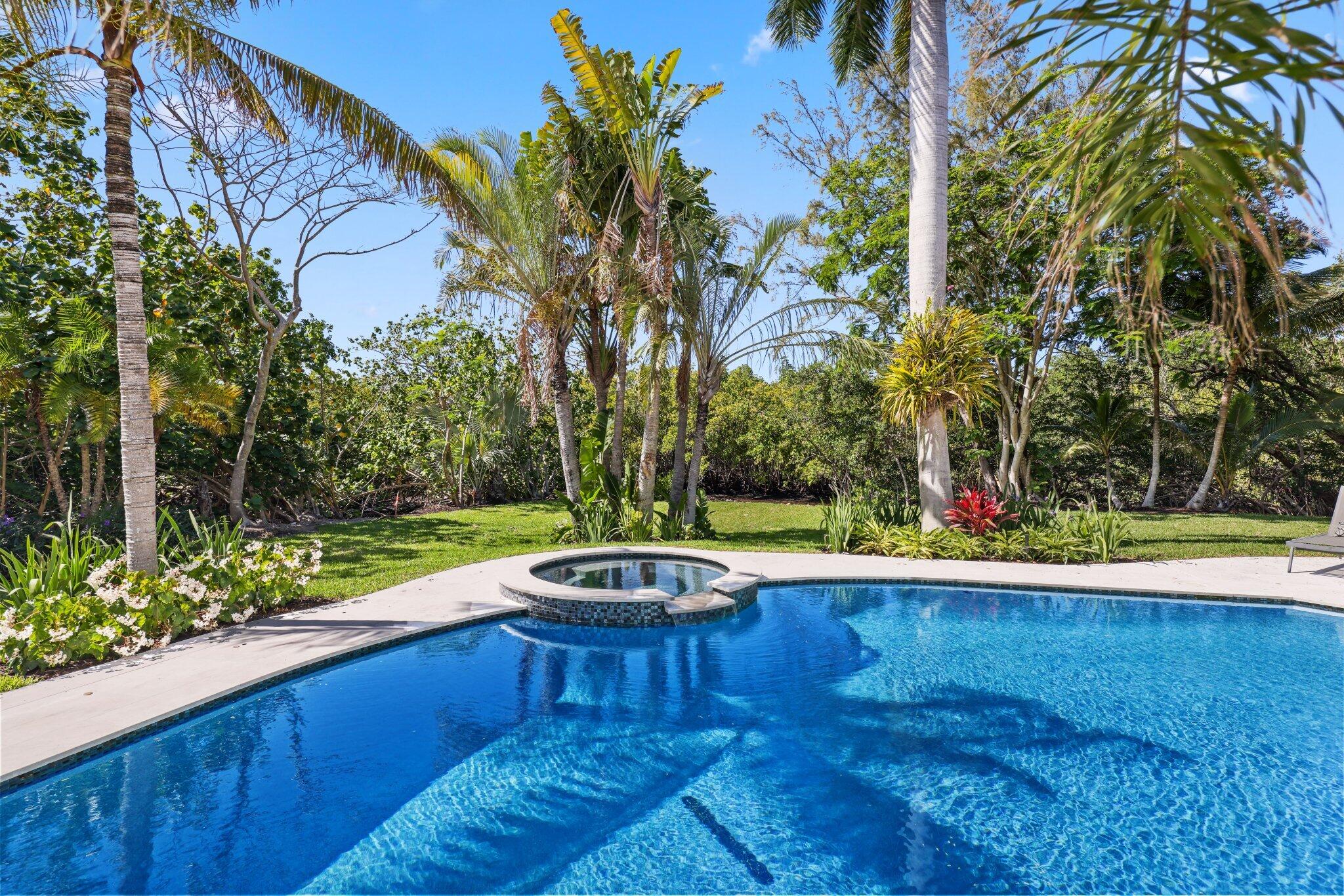 23 Coconut Ocean Ridge, FL 33435