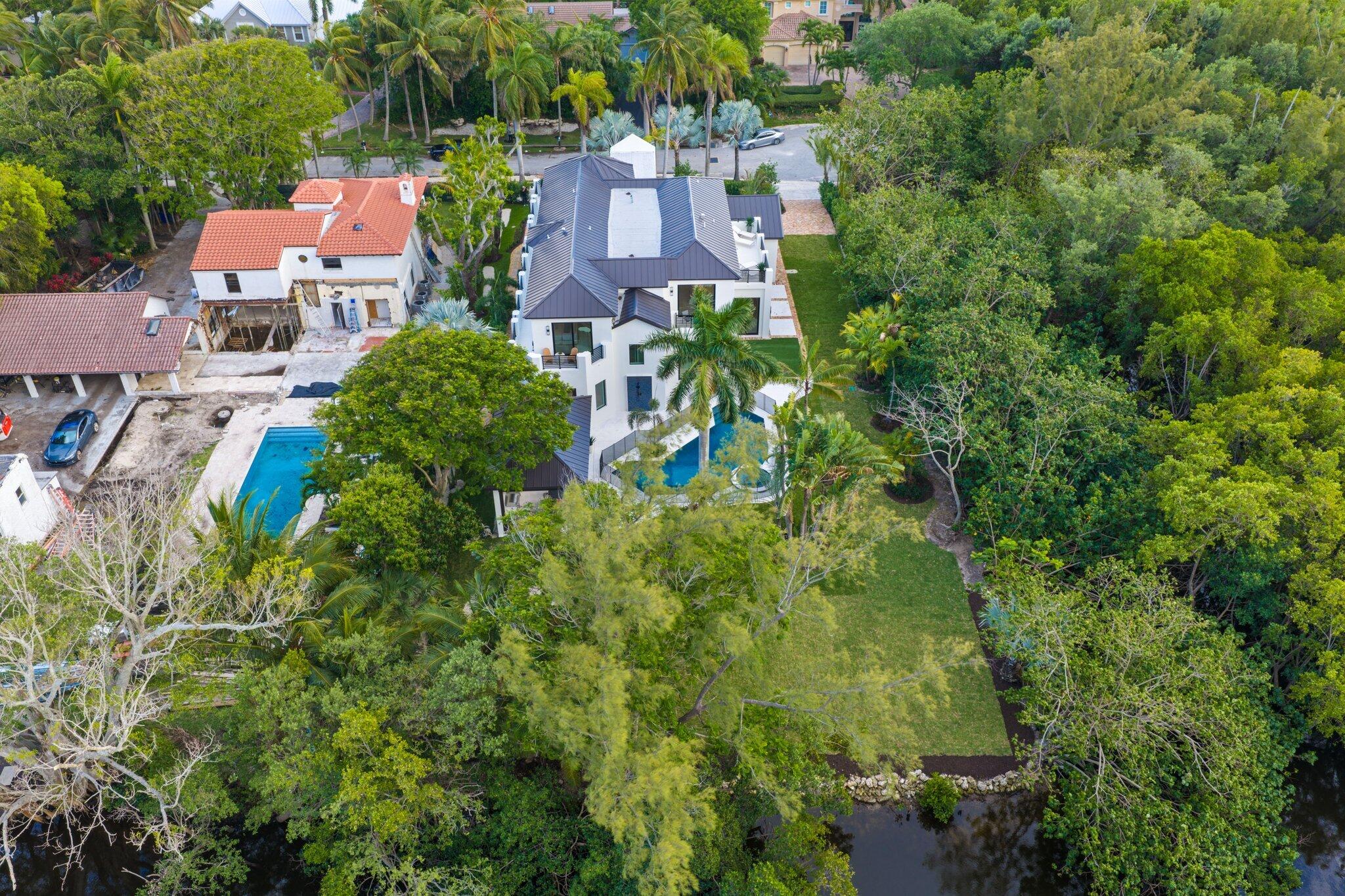 23 Coconut Ocean Ridge, FL 33435