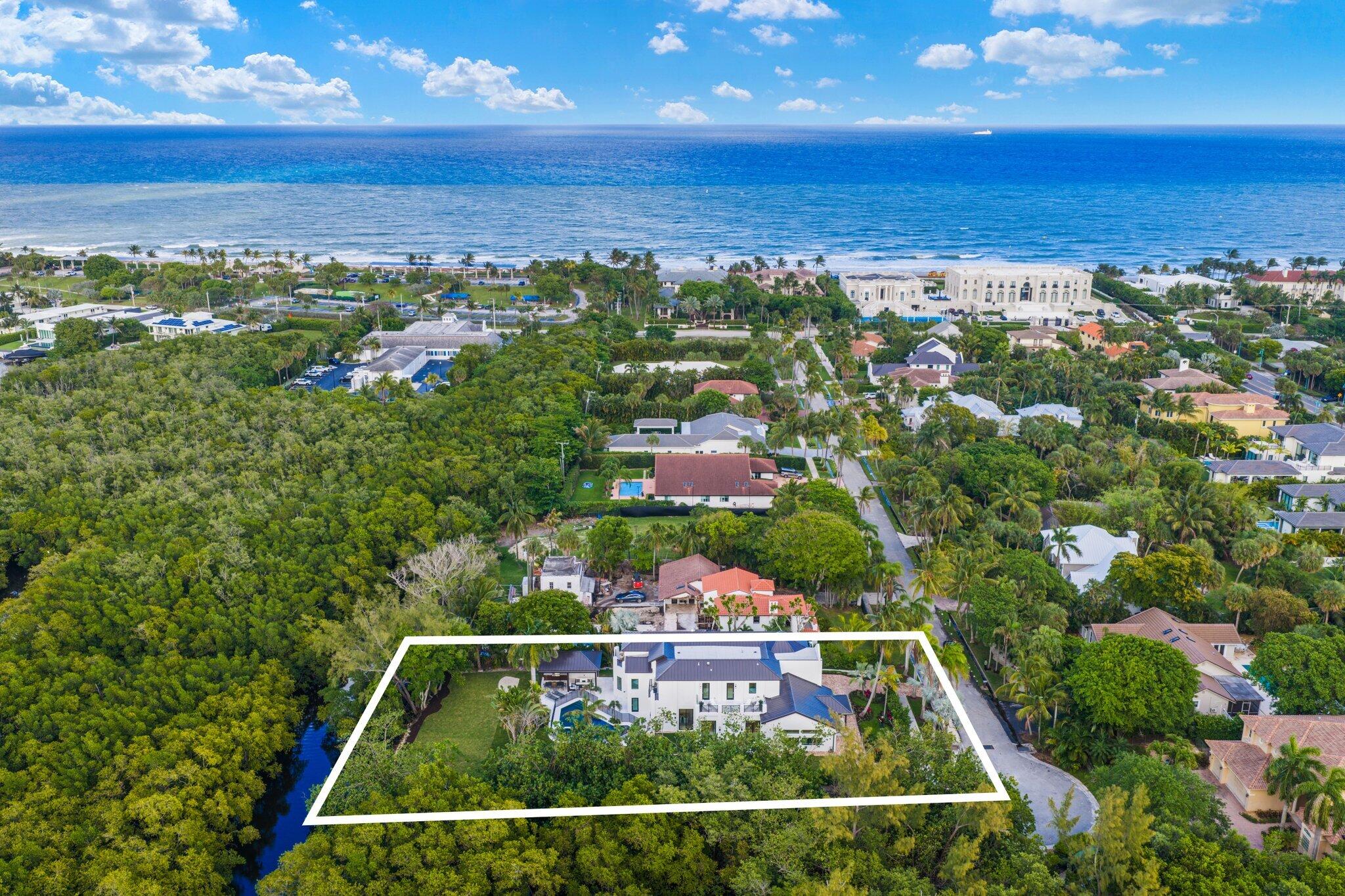23 Coconut Ocean Ridge, FL 33435
