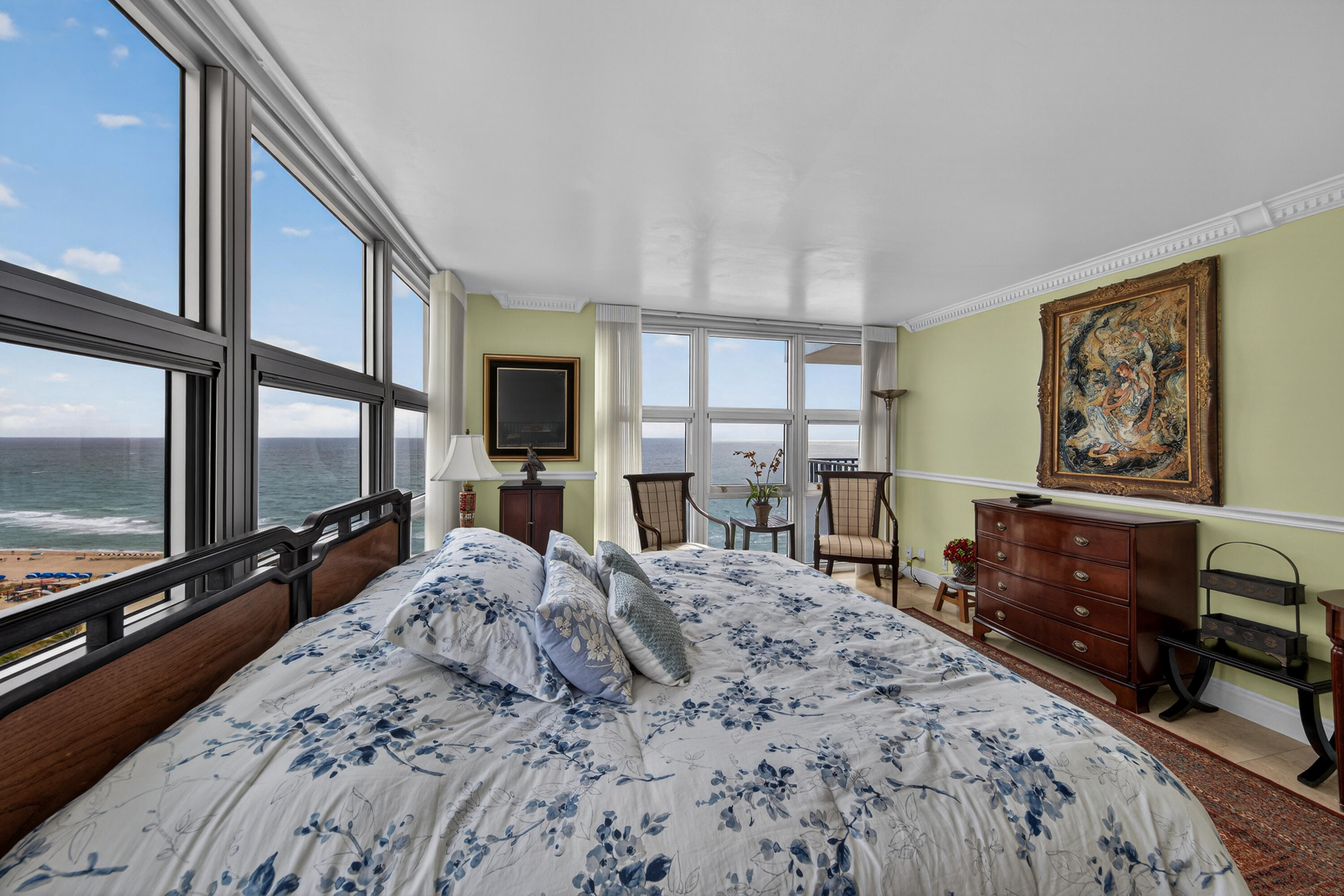 531 N Ocean #1811 Pompano Beach, FL 33062