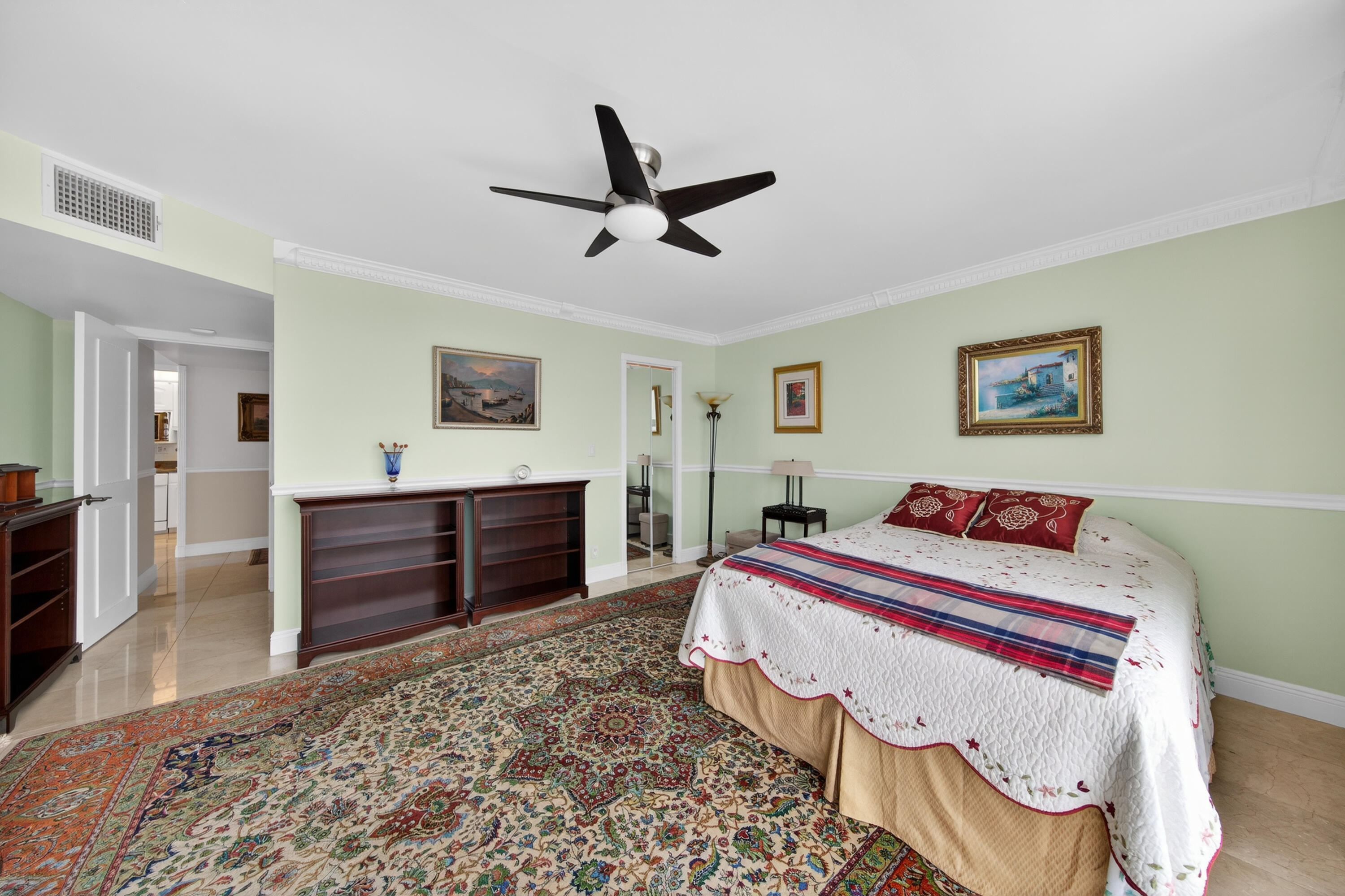 531 N Ocean #1811 Pompano Beach, FL 33062