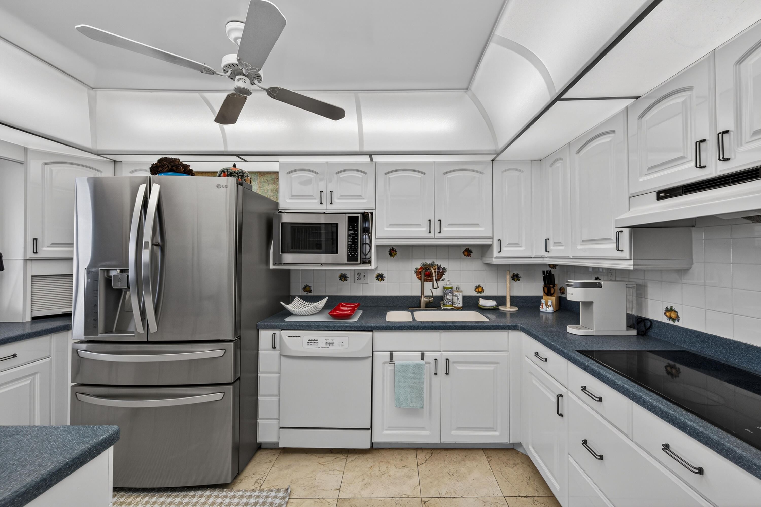 531 N Ocean #1811 Pompano Beach, FL 33062