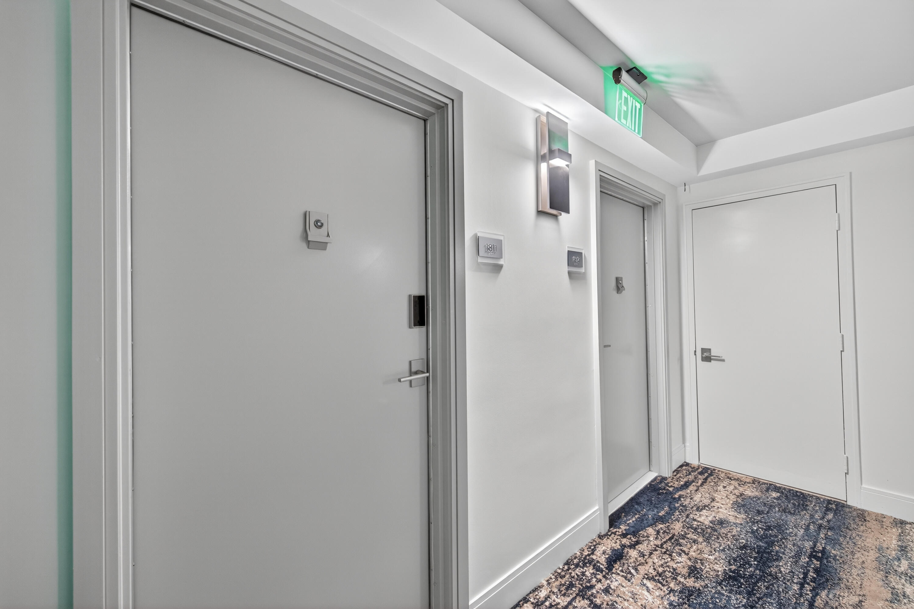 531 N Ocean #1811 Pompano Beach, FL 33062