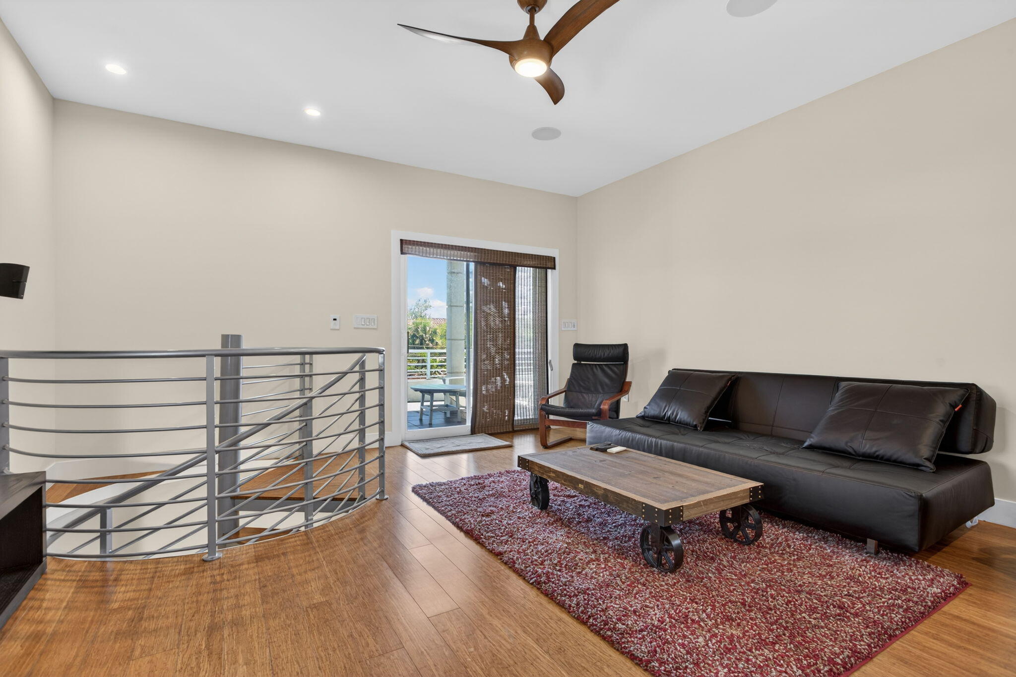 915 SE 2nd Fort Lauderdale, FL 33301