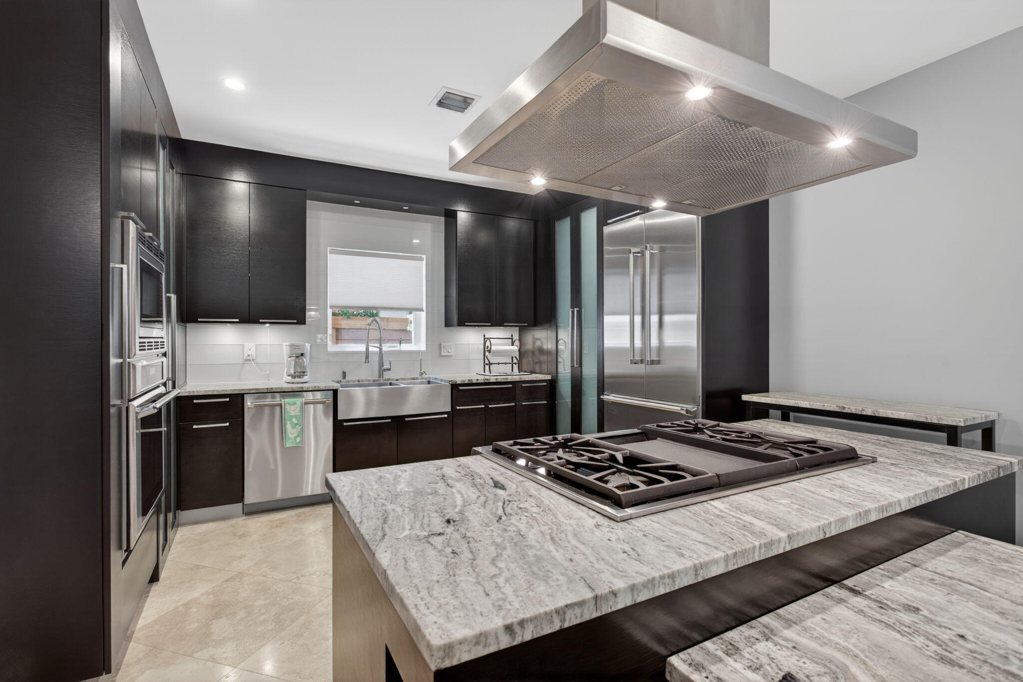 915 SE 2nd Fort Lauderdale, FL 33301