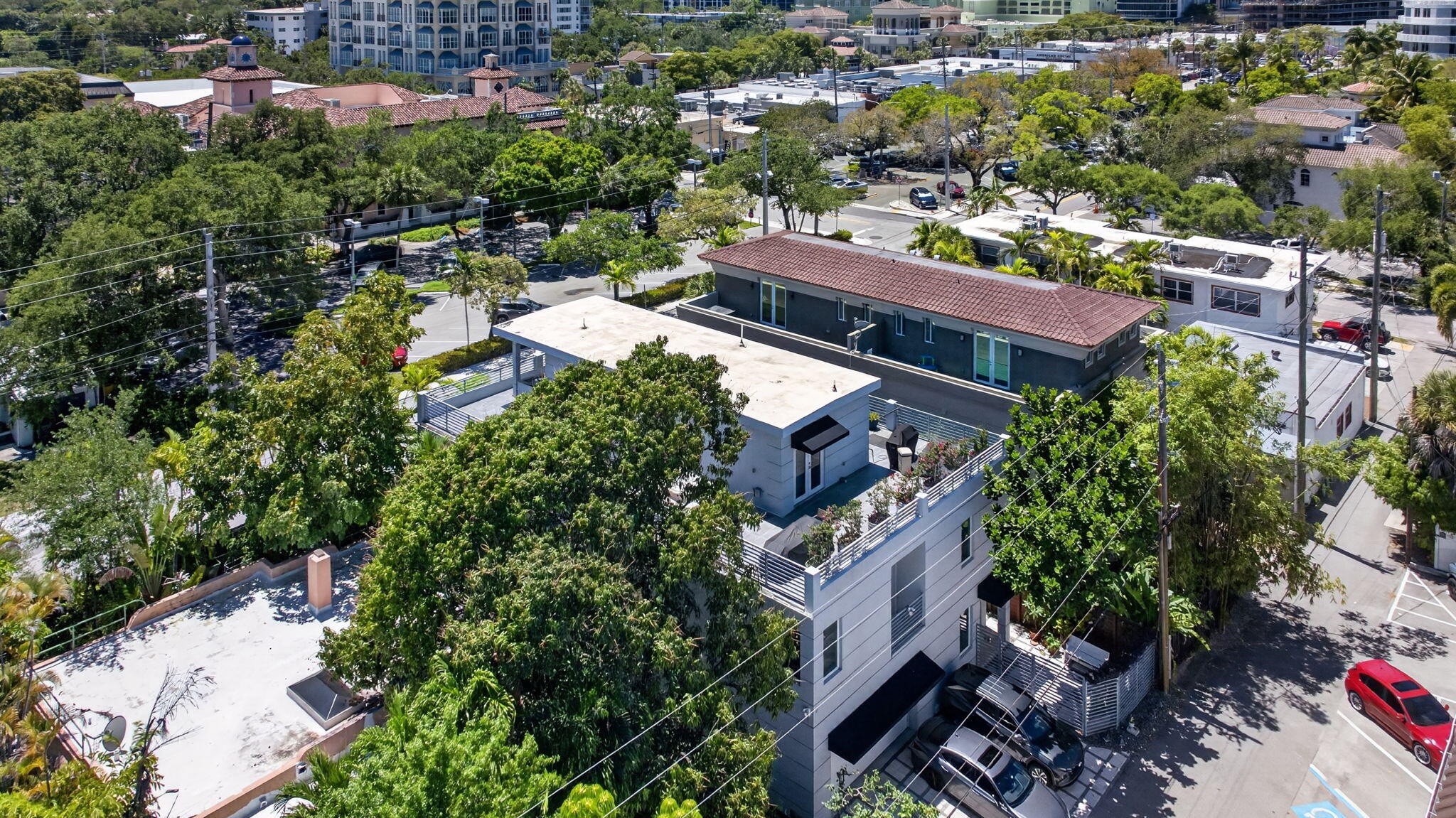915 SE 2nd Fort Lauderdale, FL 33301