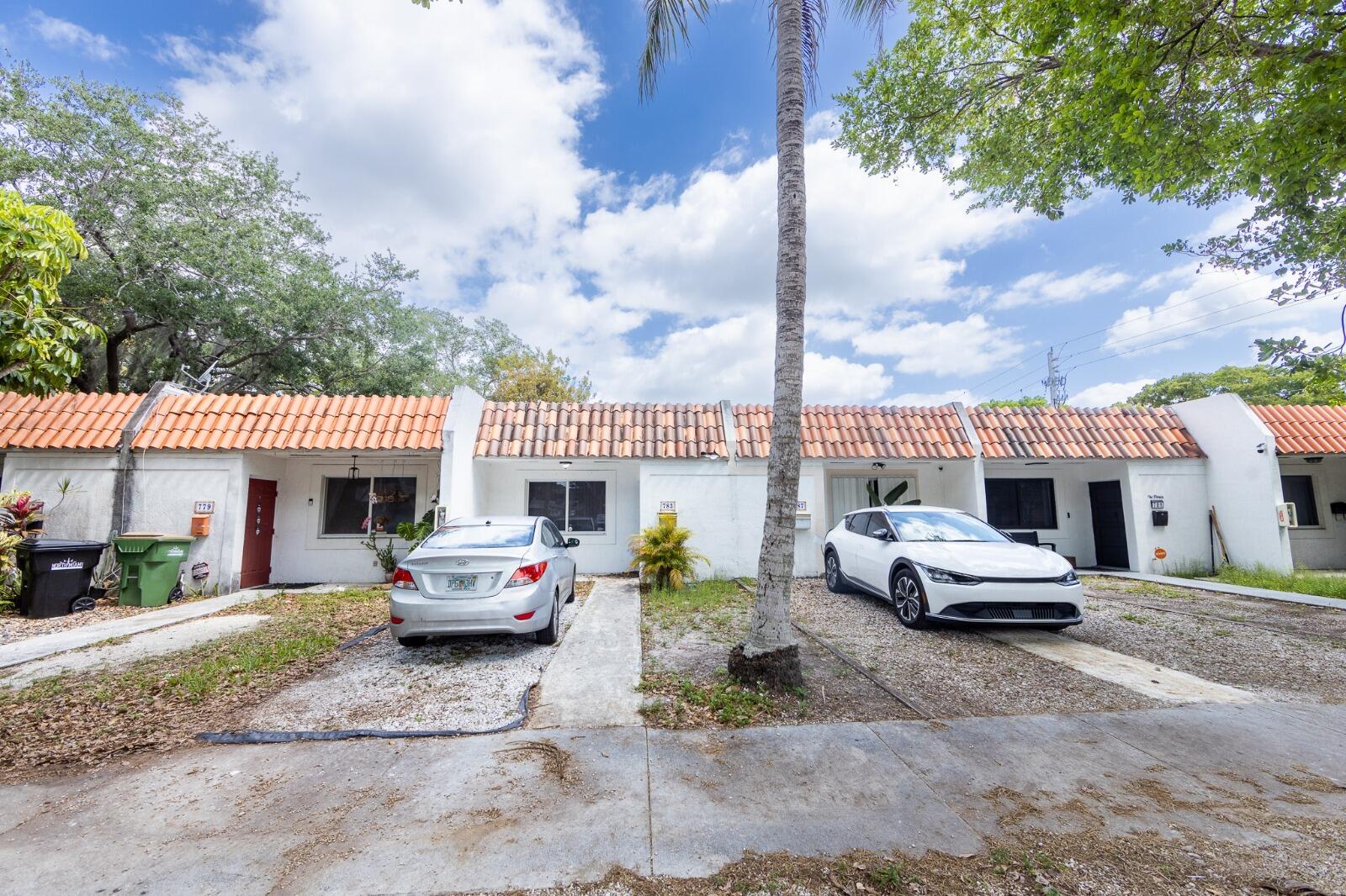 783 NE 127th
