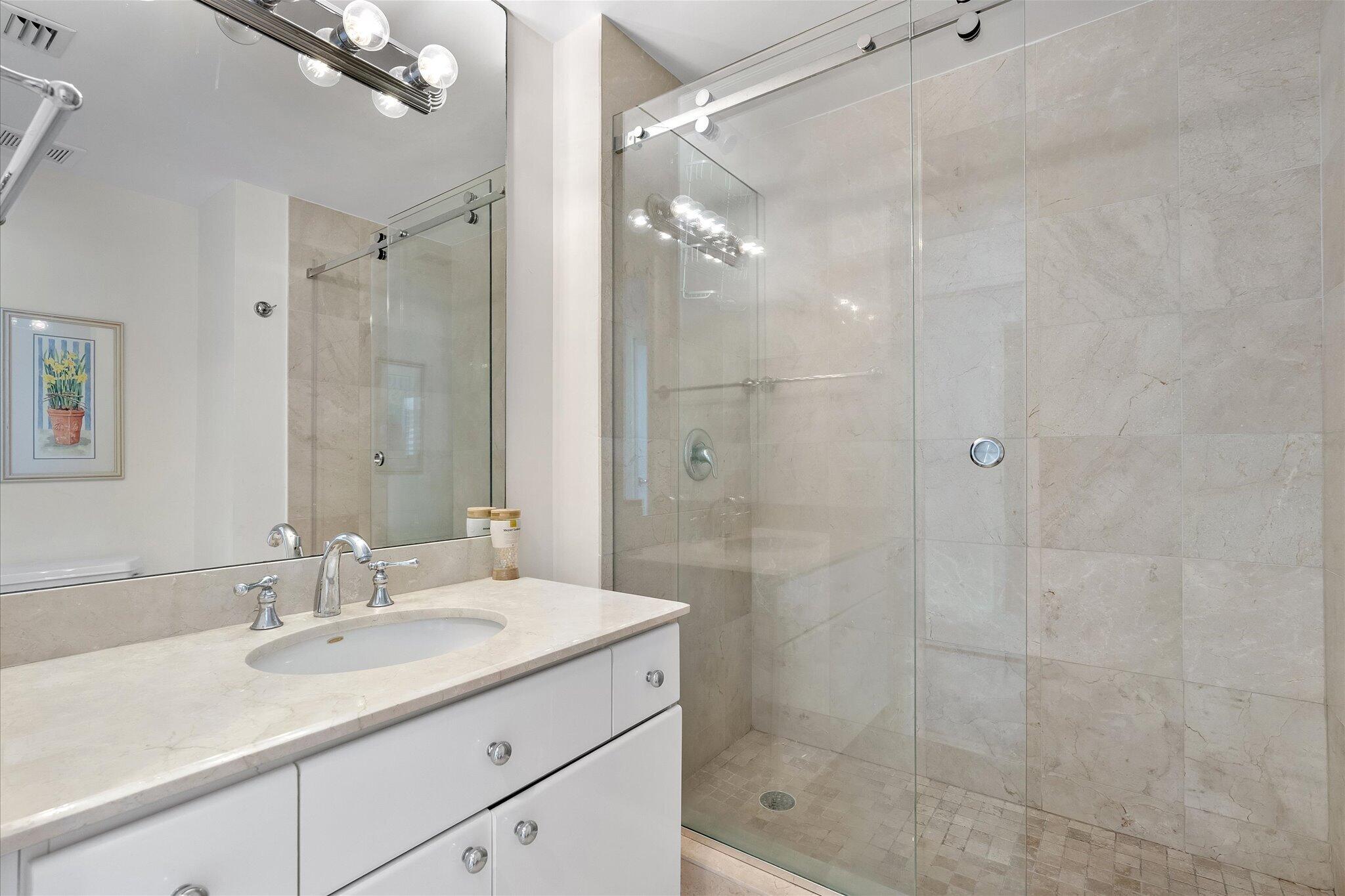 3100 N Ocean #804 Fort Lauderdale, FL 33308
