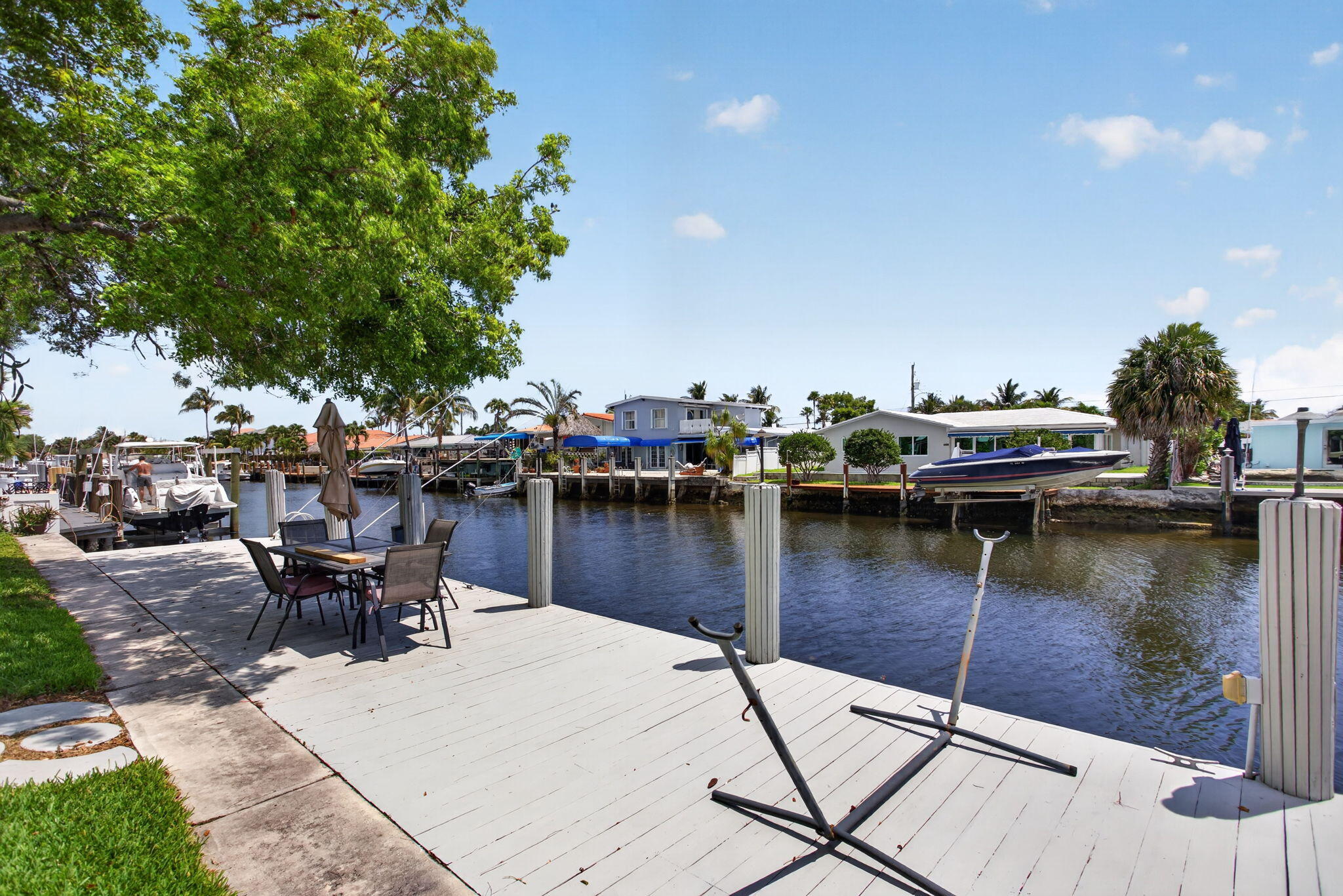 420 SE 14th Pompano Beach, FL 33060