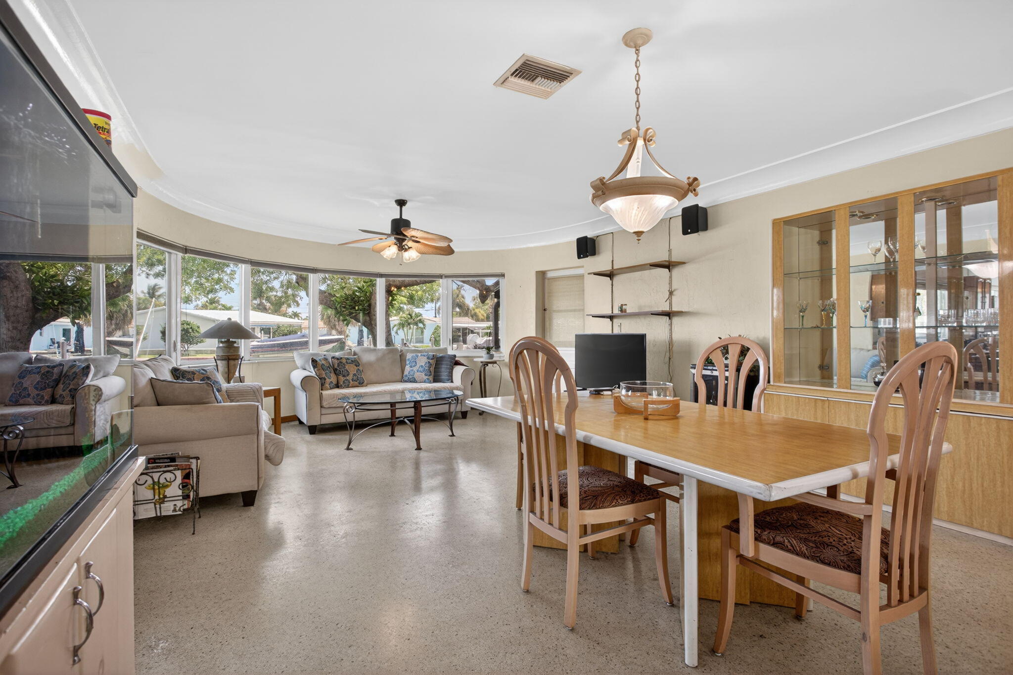 420 SE 14th Pompano Beach, FL 33060
