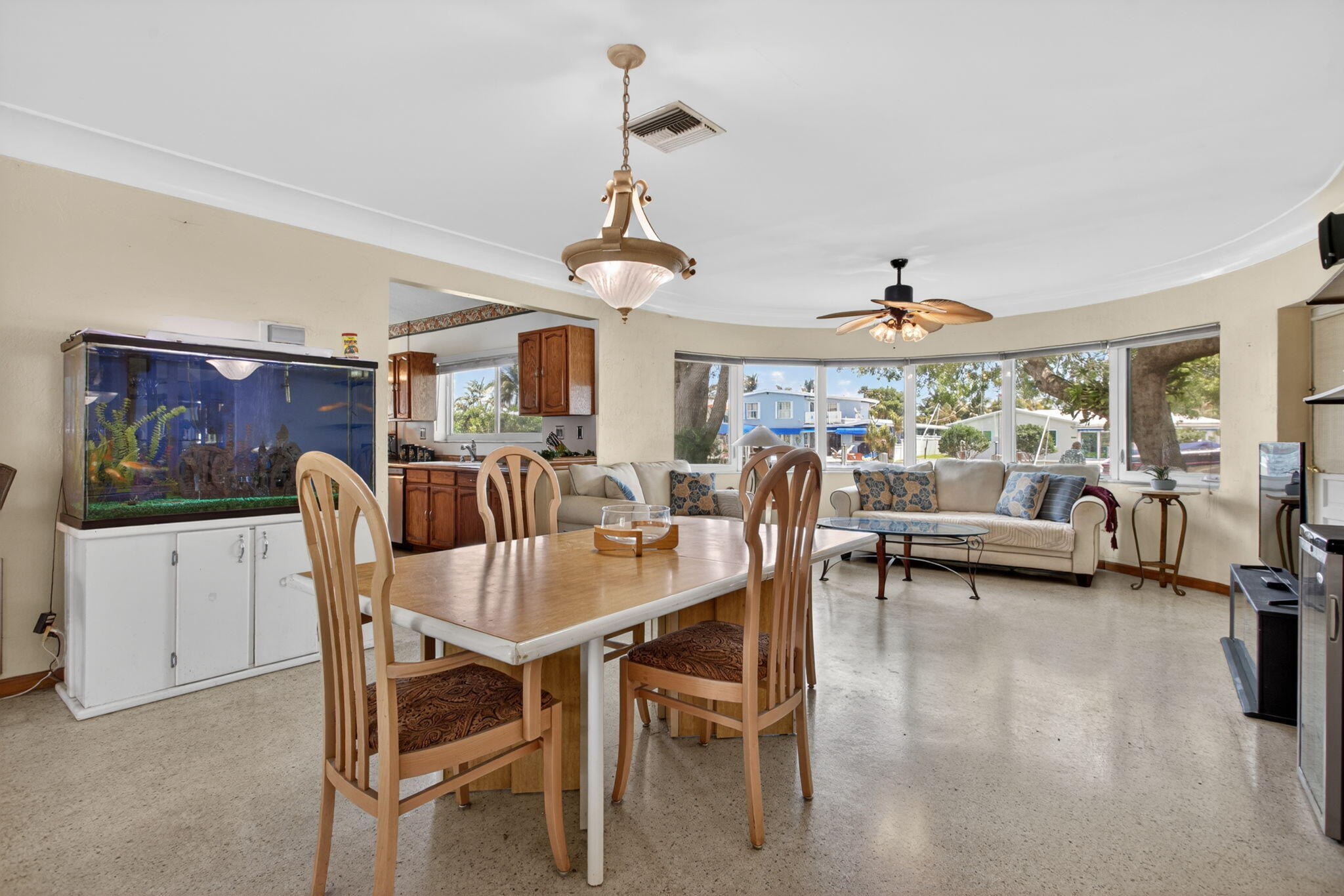 420 SE 14th Pompano Beach, FL 33060
