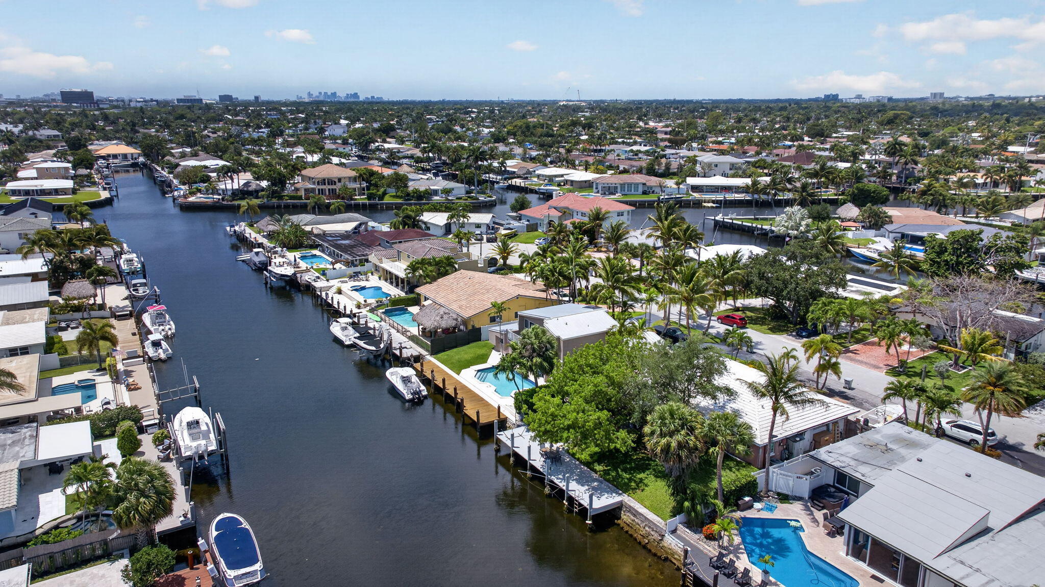 420 SE 14th Pompano Beach, FL 33060