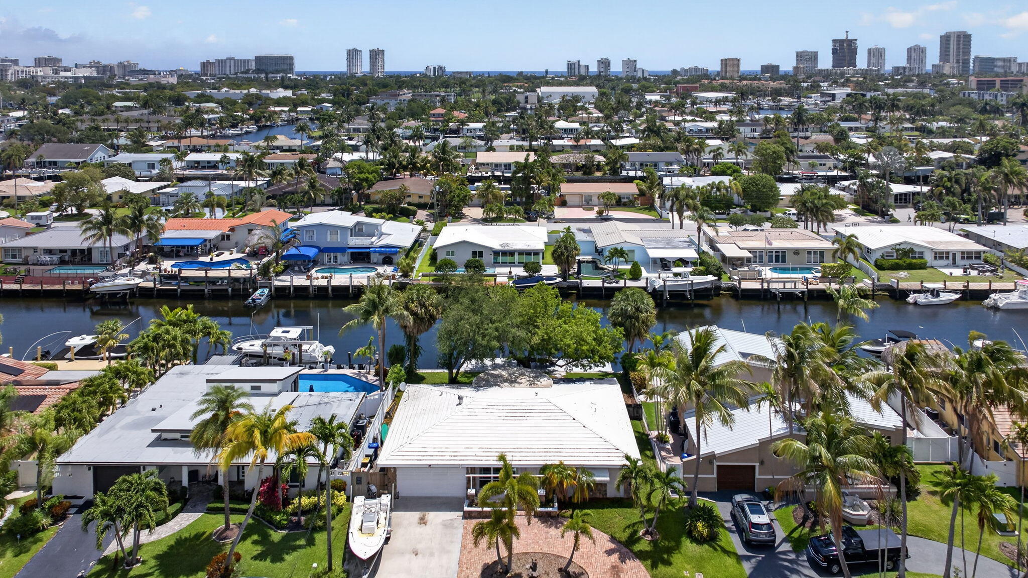 420 SE 14th Pompano Beach, FL 33060