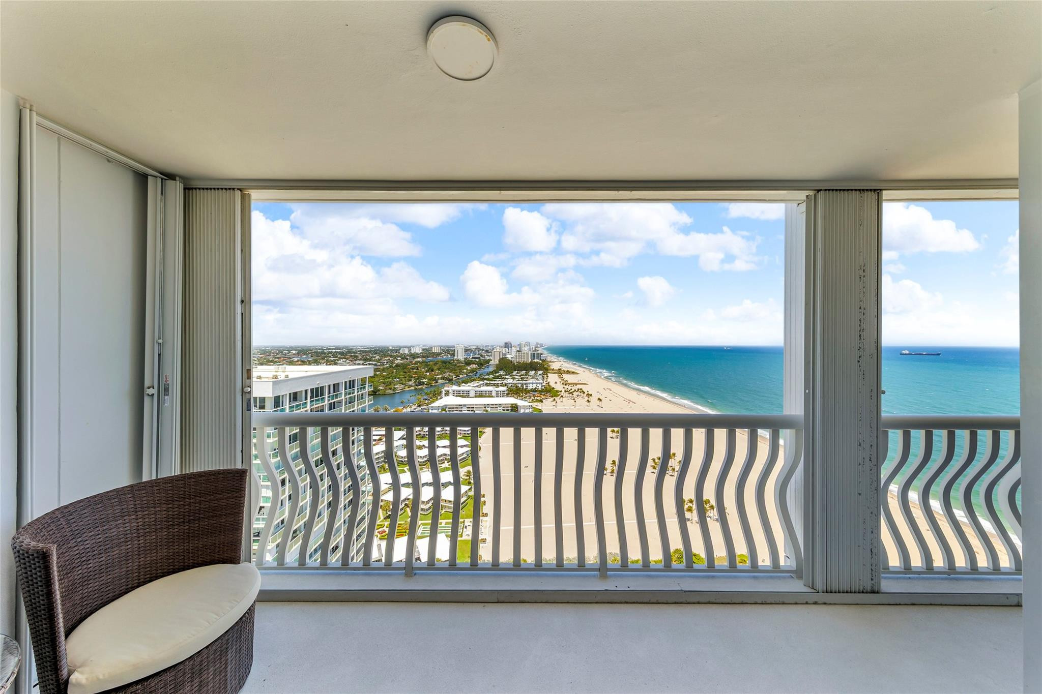 2200 S Ocean #2805 Fort Lauderdale, FL 33316
