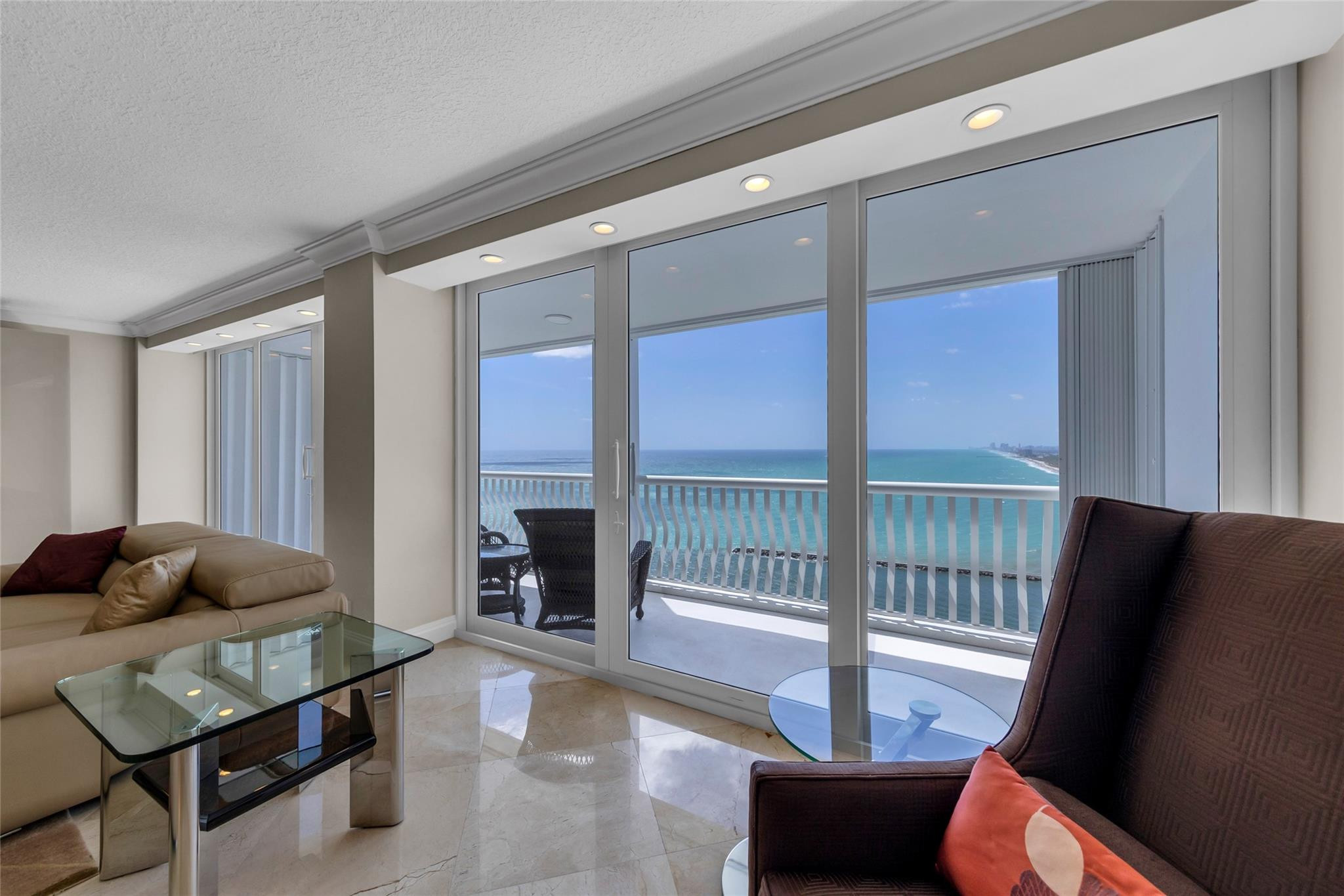 2200 S Ocean #2805 Fort Lauderdale, FL 33316