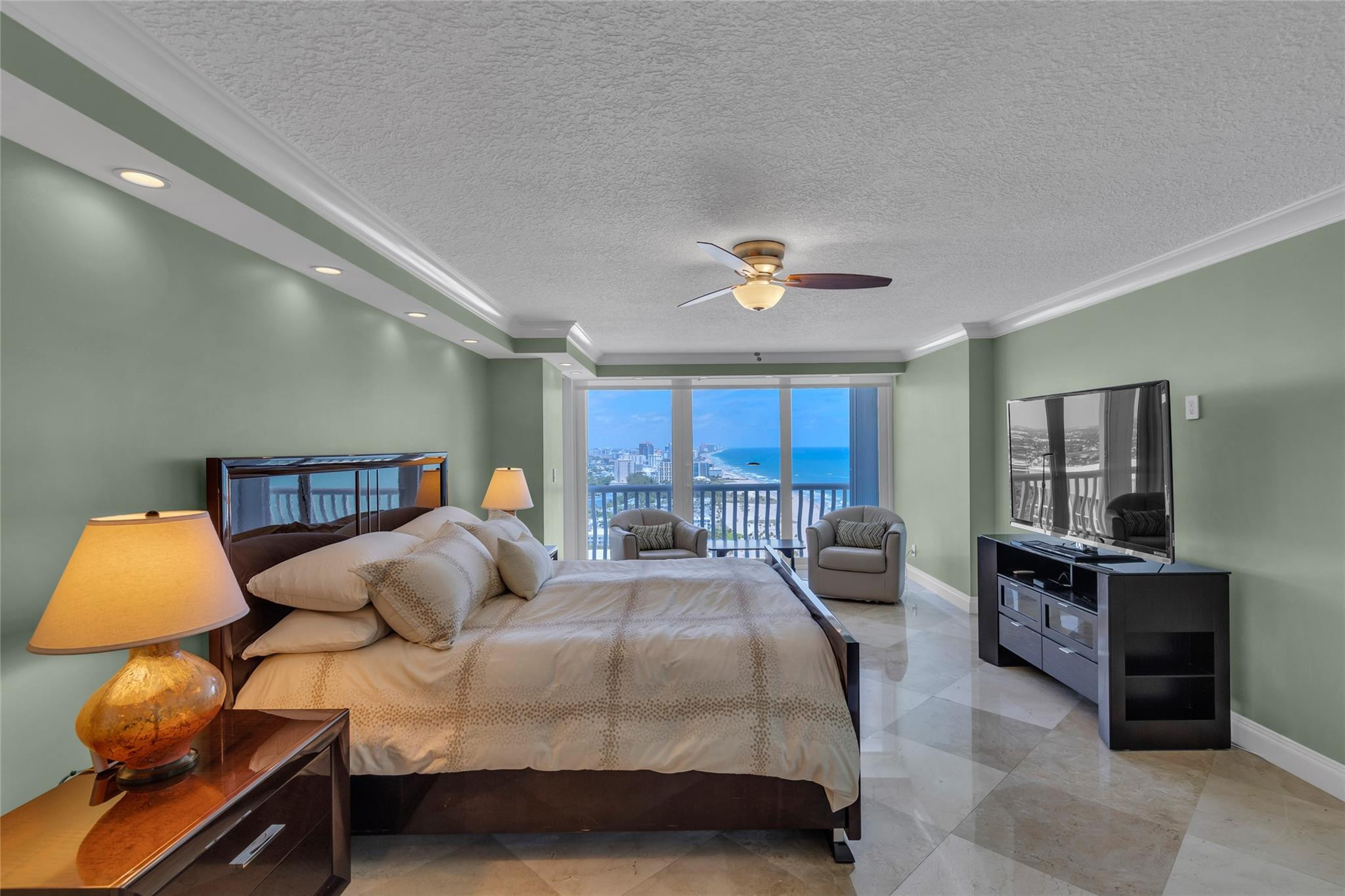 2200 S Ocean #2805 Fort Lauderdale, FL 33316
