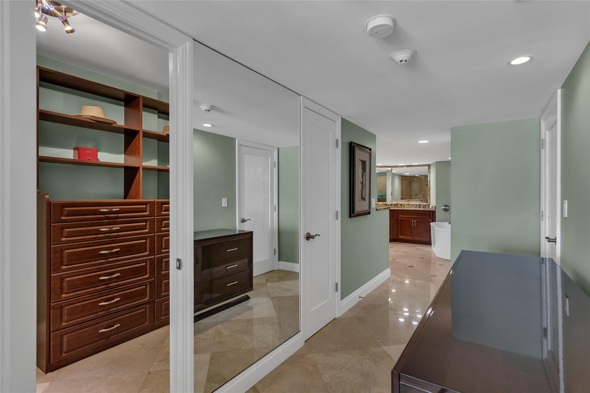 2200 S Ocean #2805 Fort Lauderdale, FL 33316