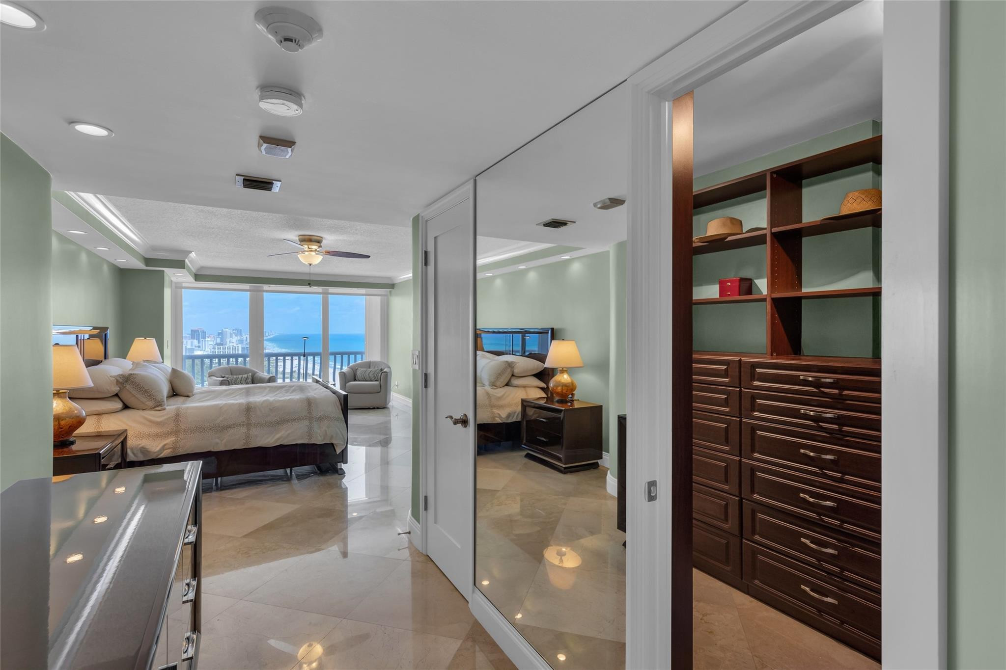 2200 S Ocean #2805 Fort Lauderdale, FL 33316