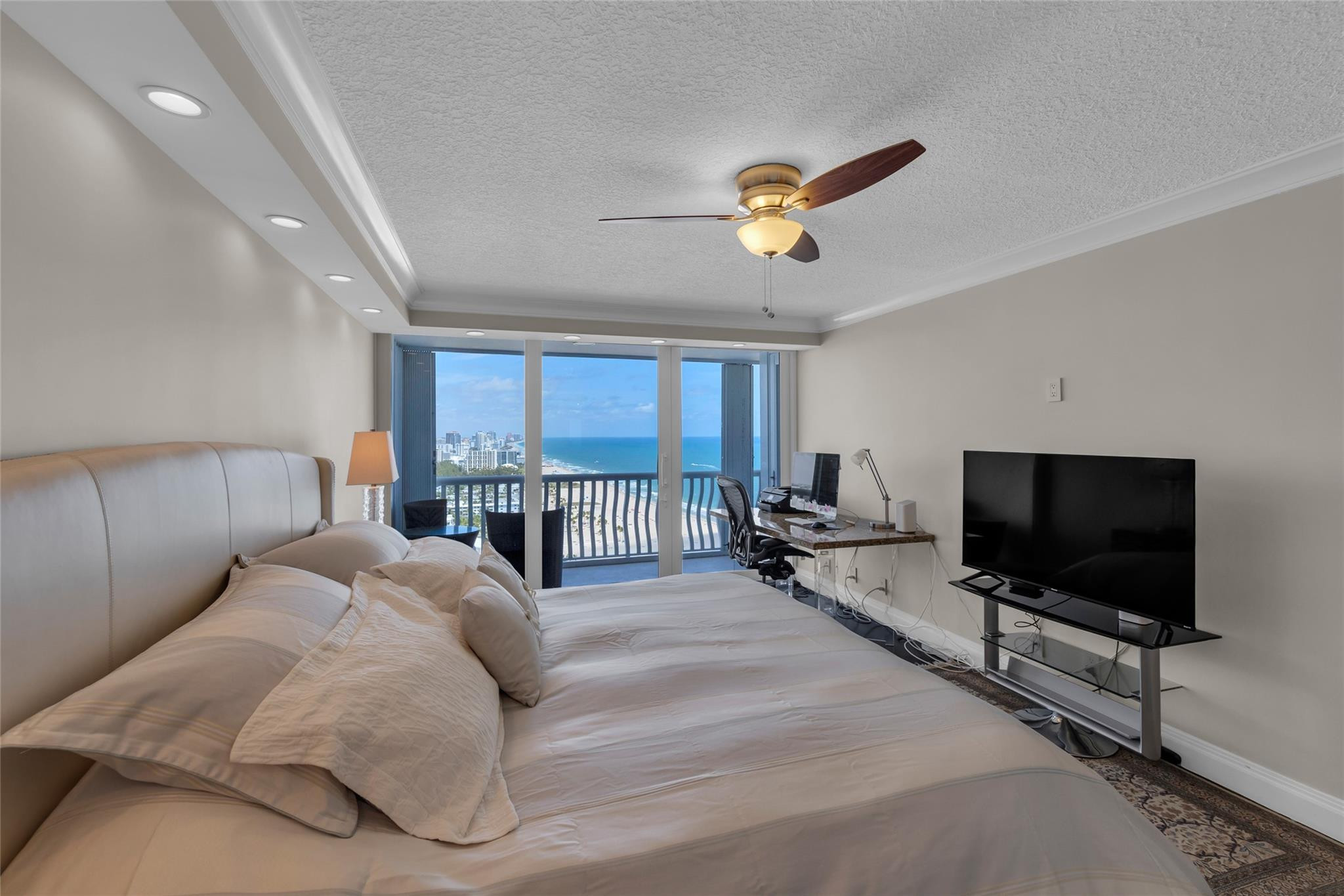 2200 S Ocean #2805 Fort Lauderdale, FL 33316
