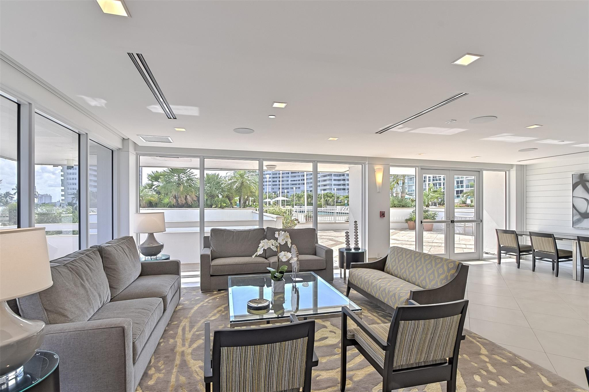 2200 S Ocean #2805 Fort Lauderdale, FL 33316