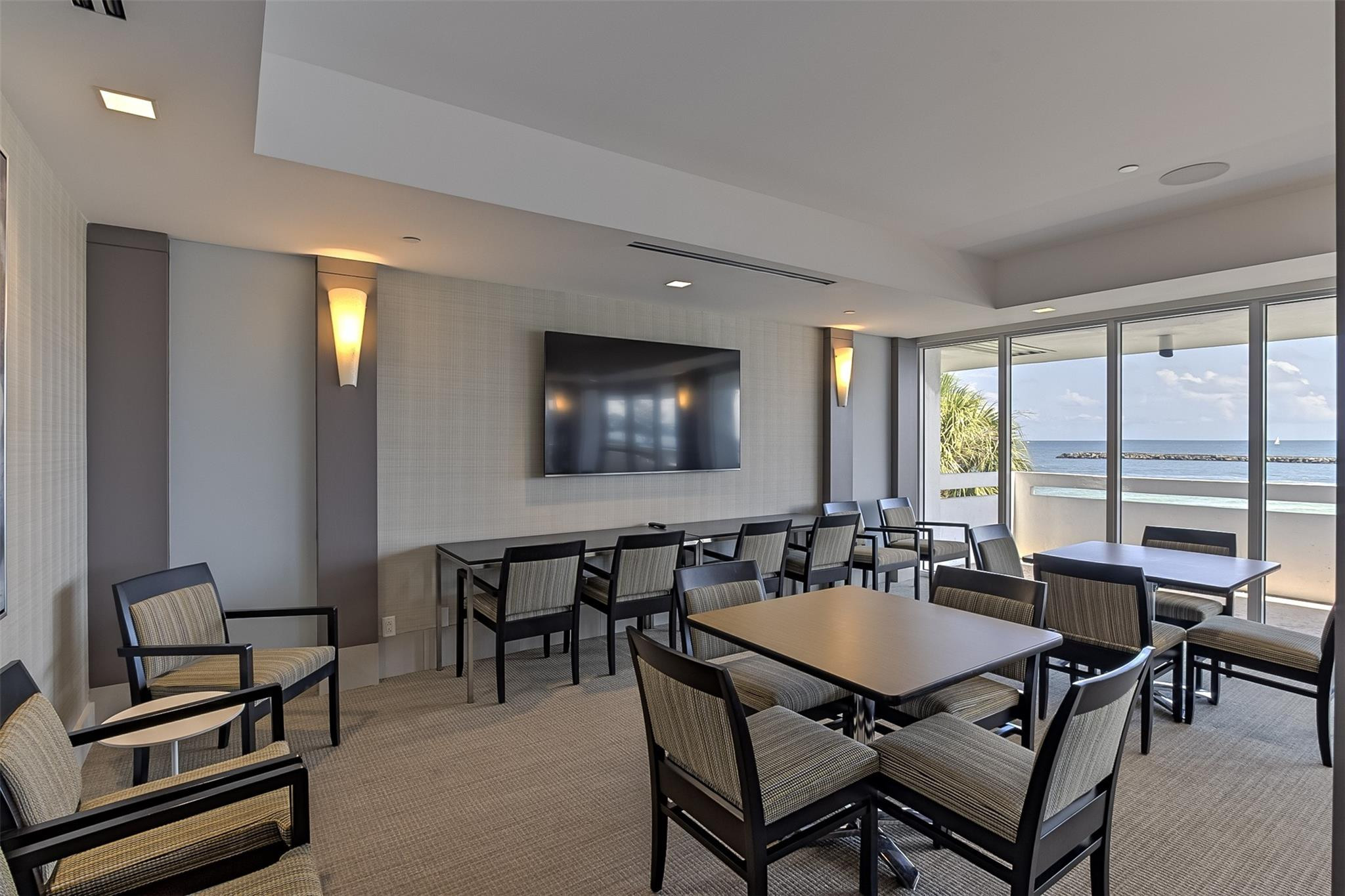 2200 S Ocean #2805 Fort Lauderdale, FL 33316