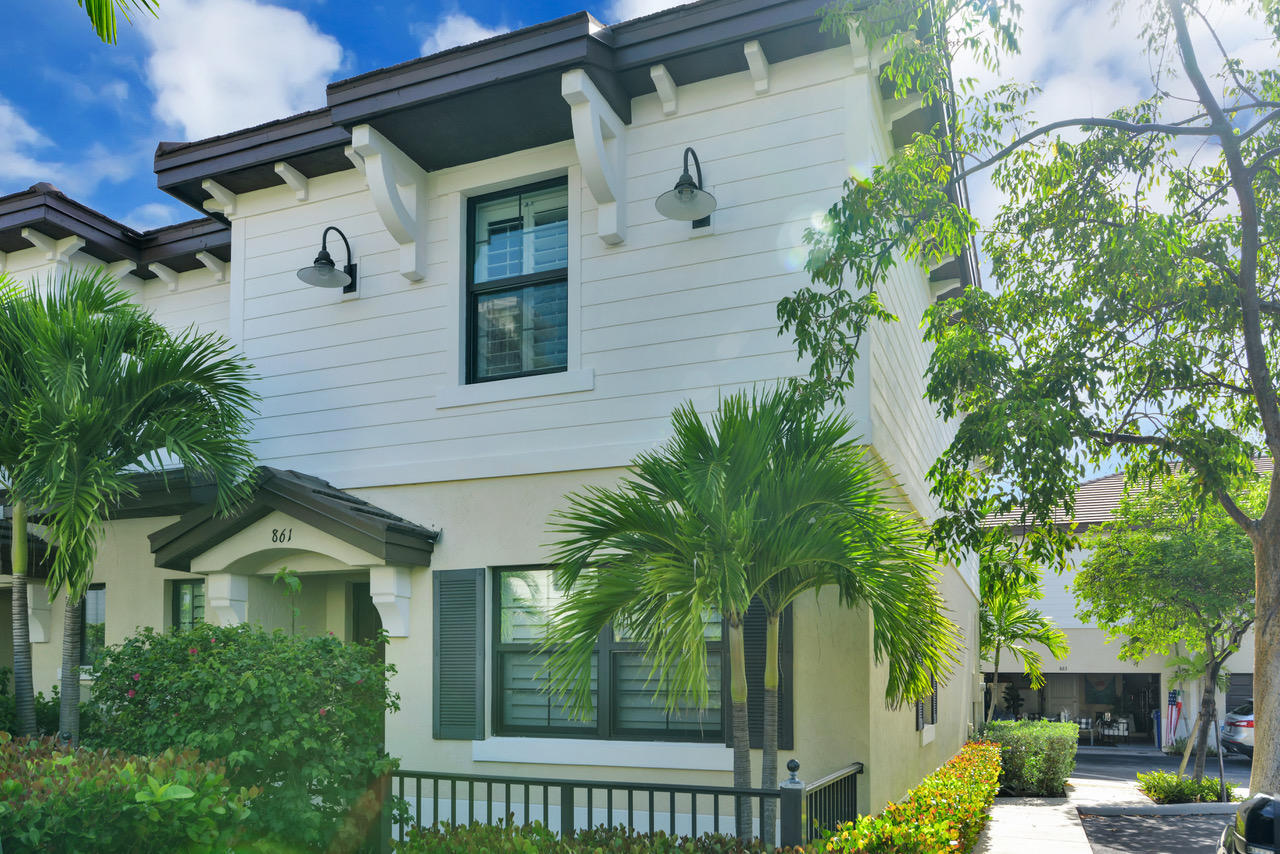 861 S Ocean Pompano Beach, FL 33062