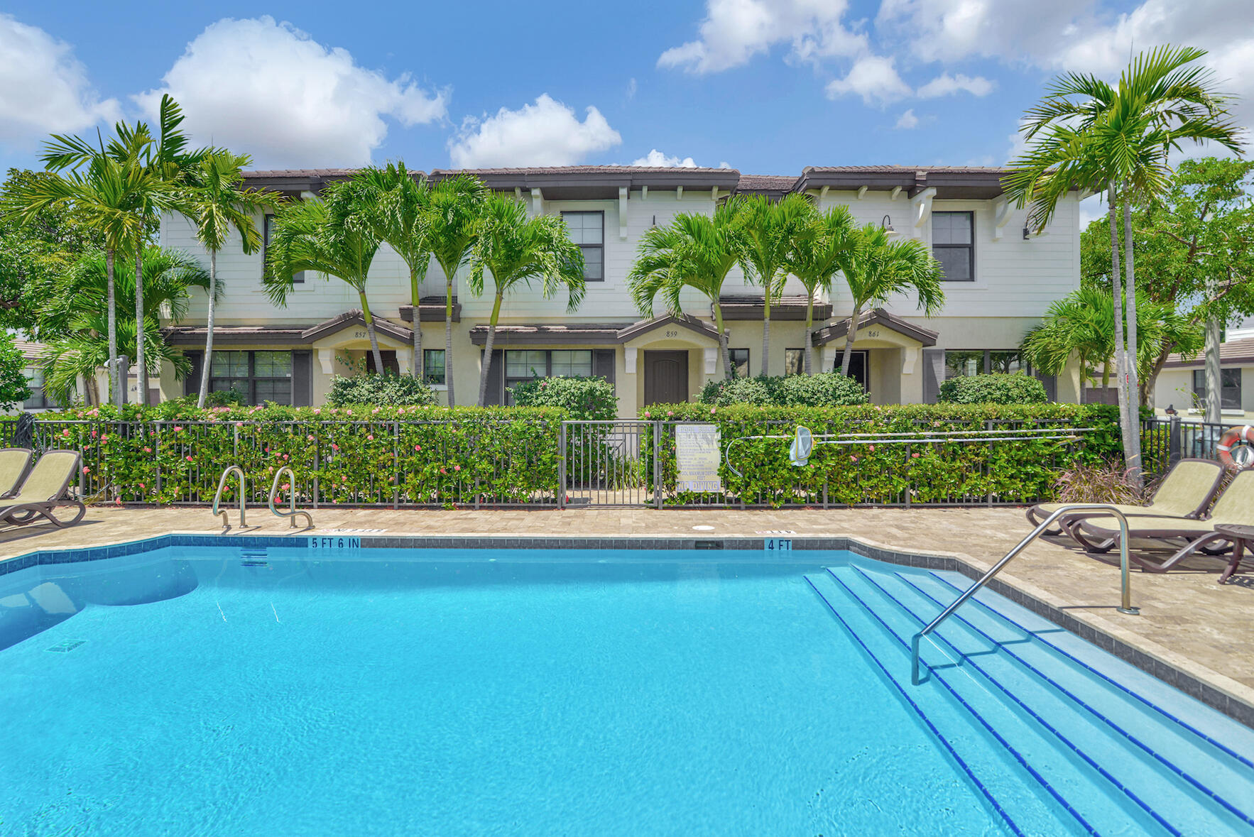 861 S Ocean Pompano Beach, FL 33062