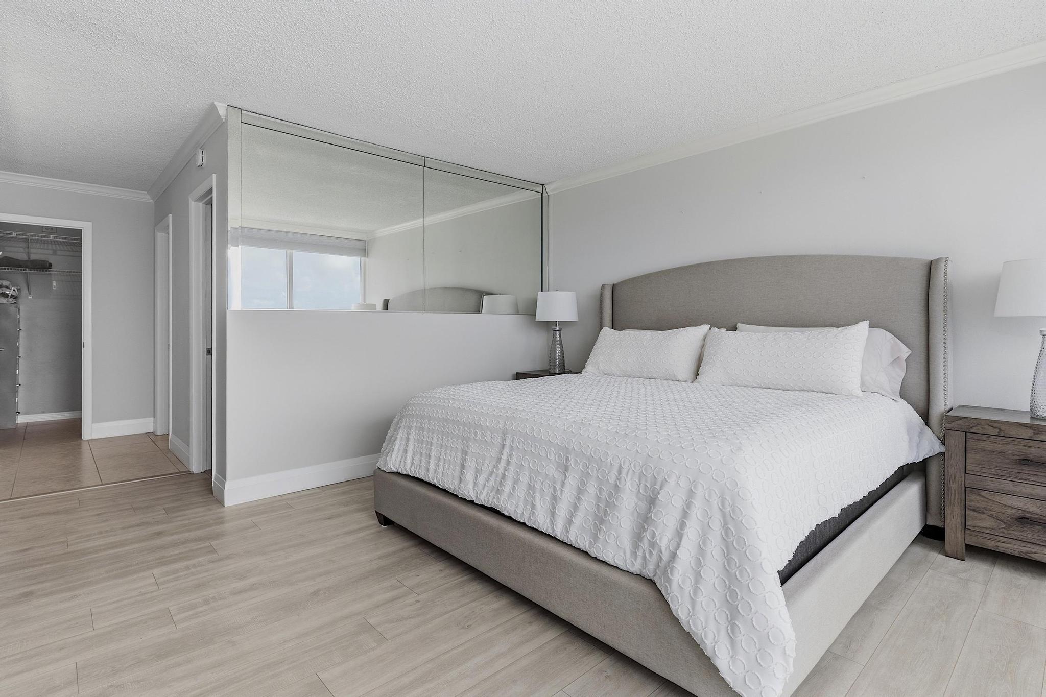 4280 Galt Ocean #Ph L Fort Lauderdale, FL 33308