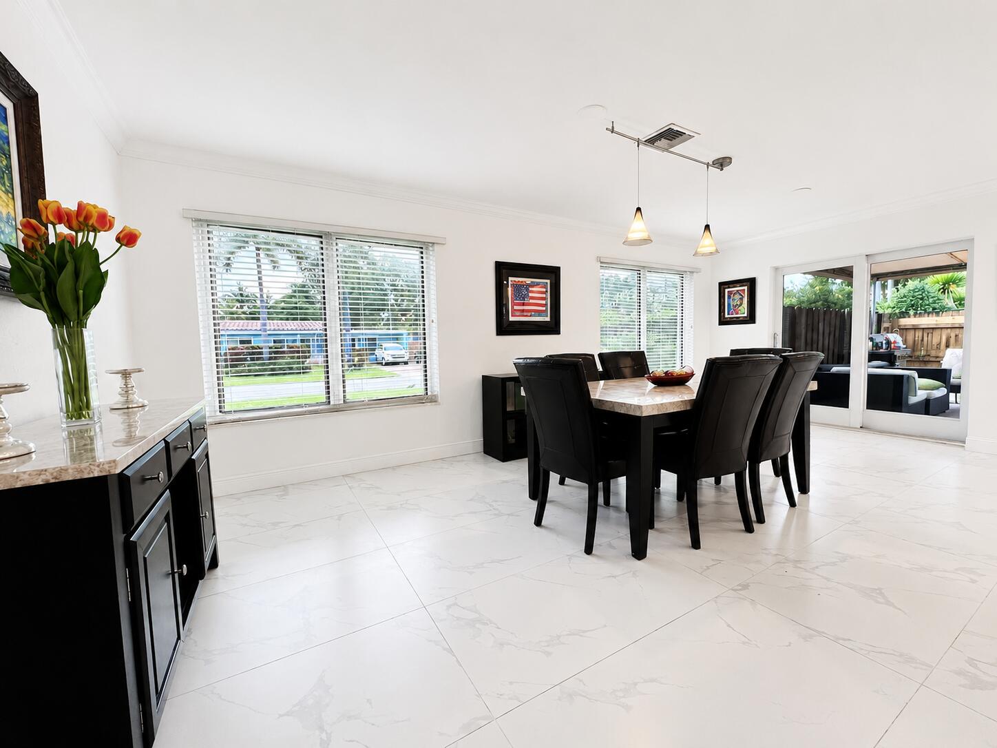 301 NW 26th Wilton Manors, FL 33311