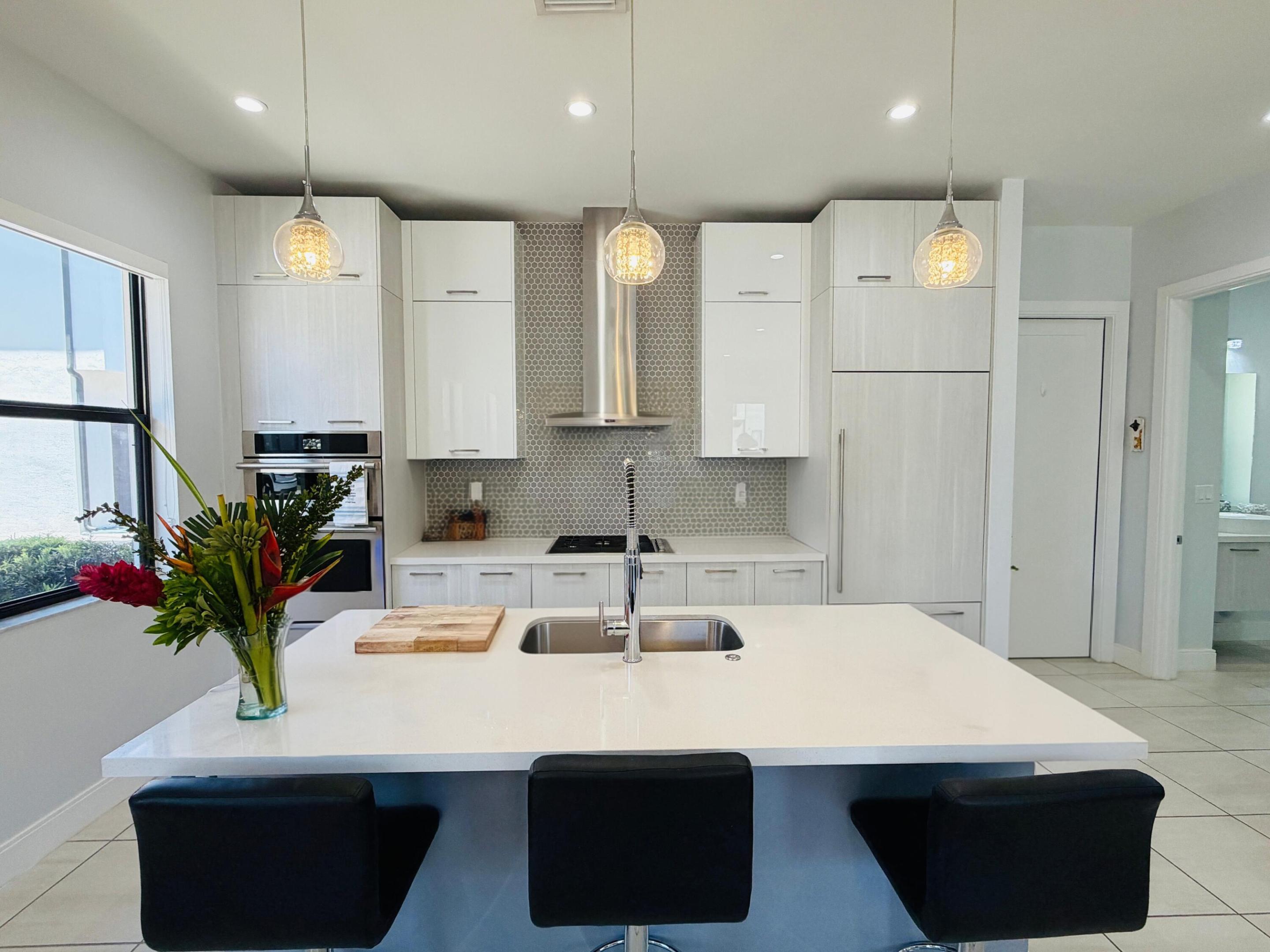 8288 NW 44th Doral, FL 33166