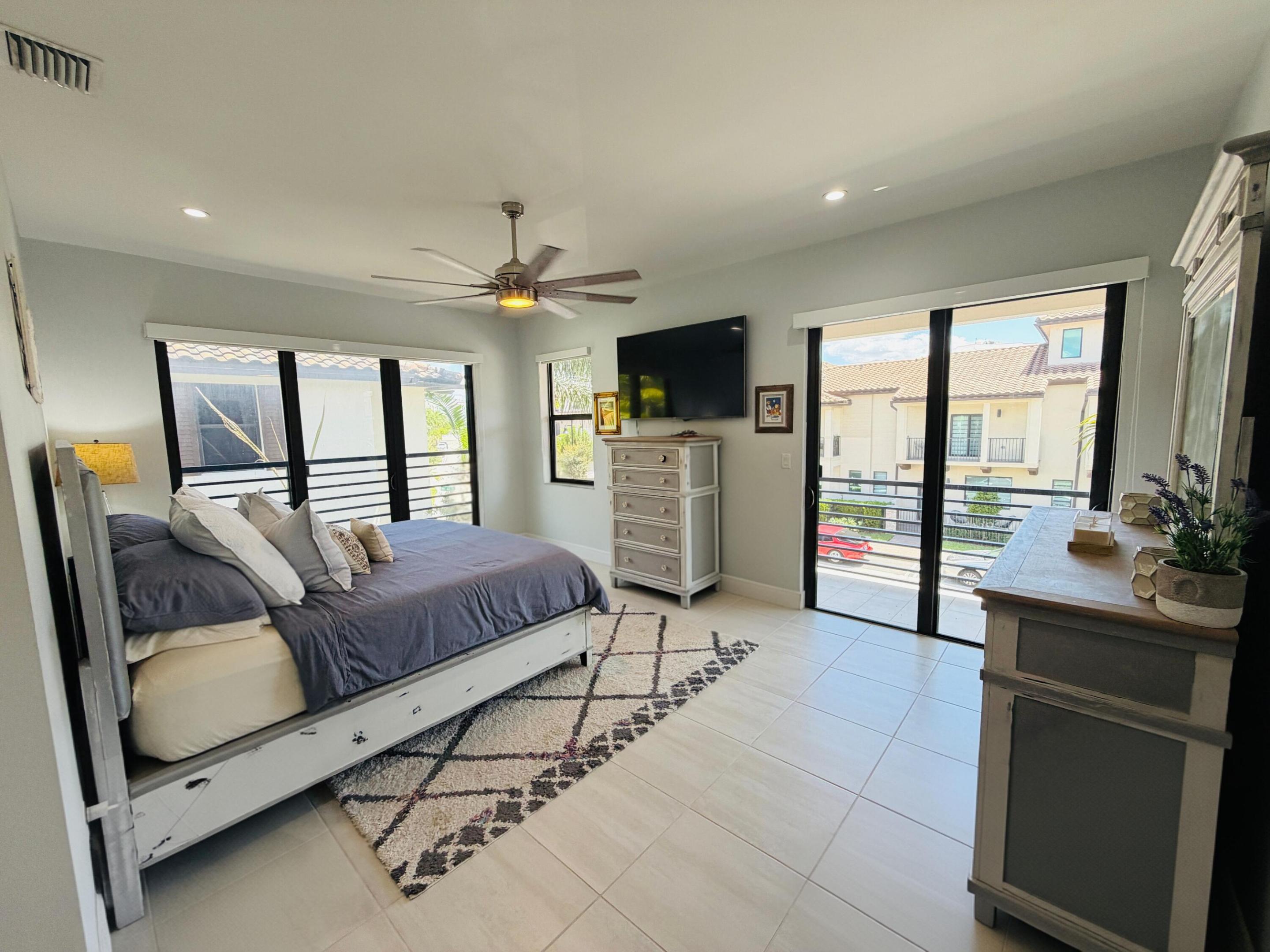 8288 NW 44th Doral, FL 33166
