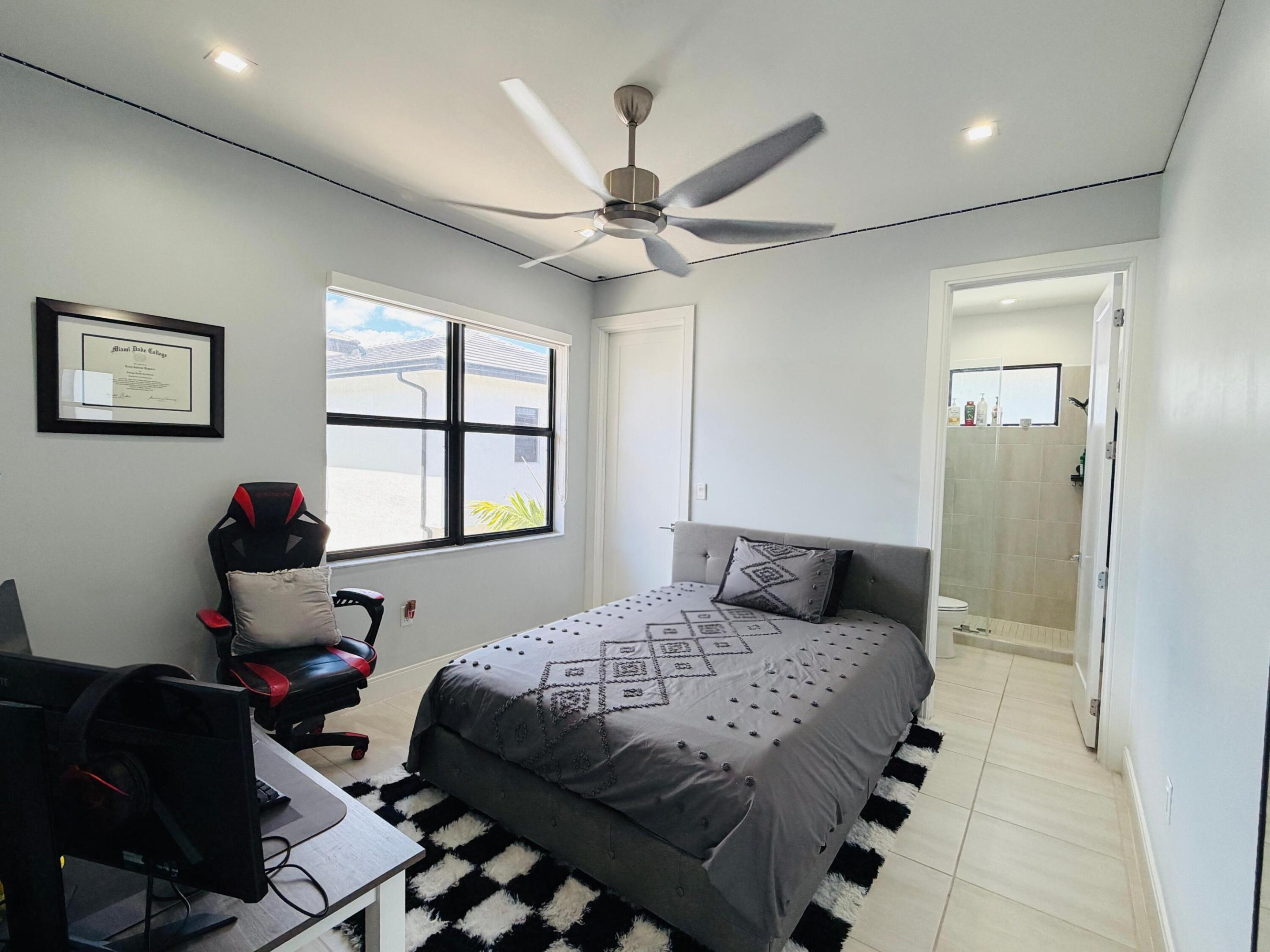8288 NW 44th Doral, FL 33166