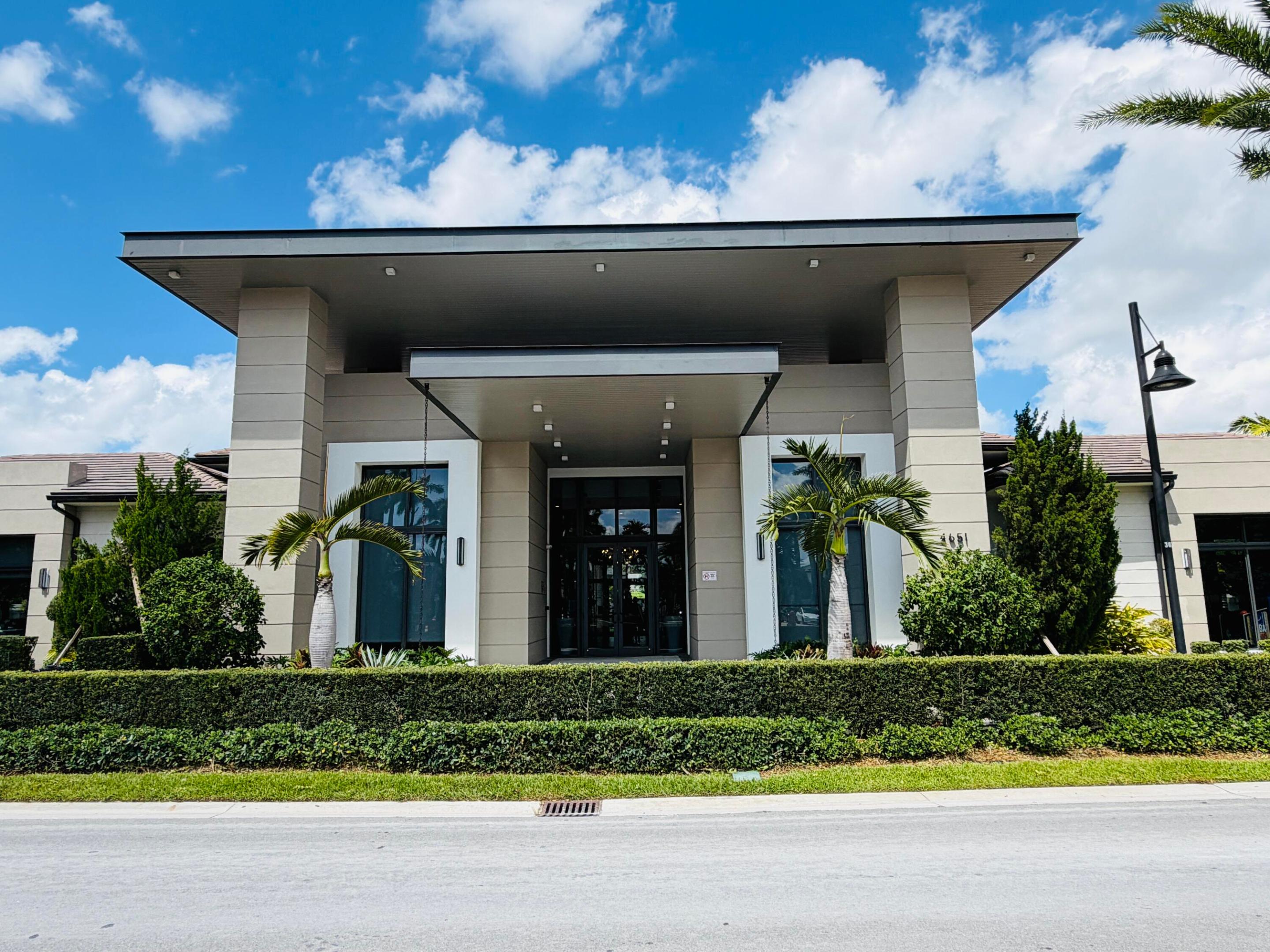 8288 NW 44th Doral, FL 33166