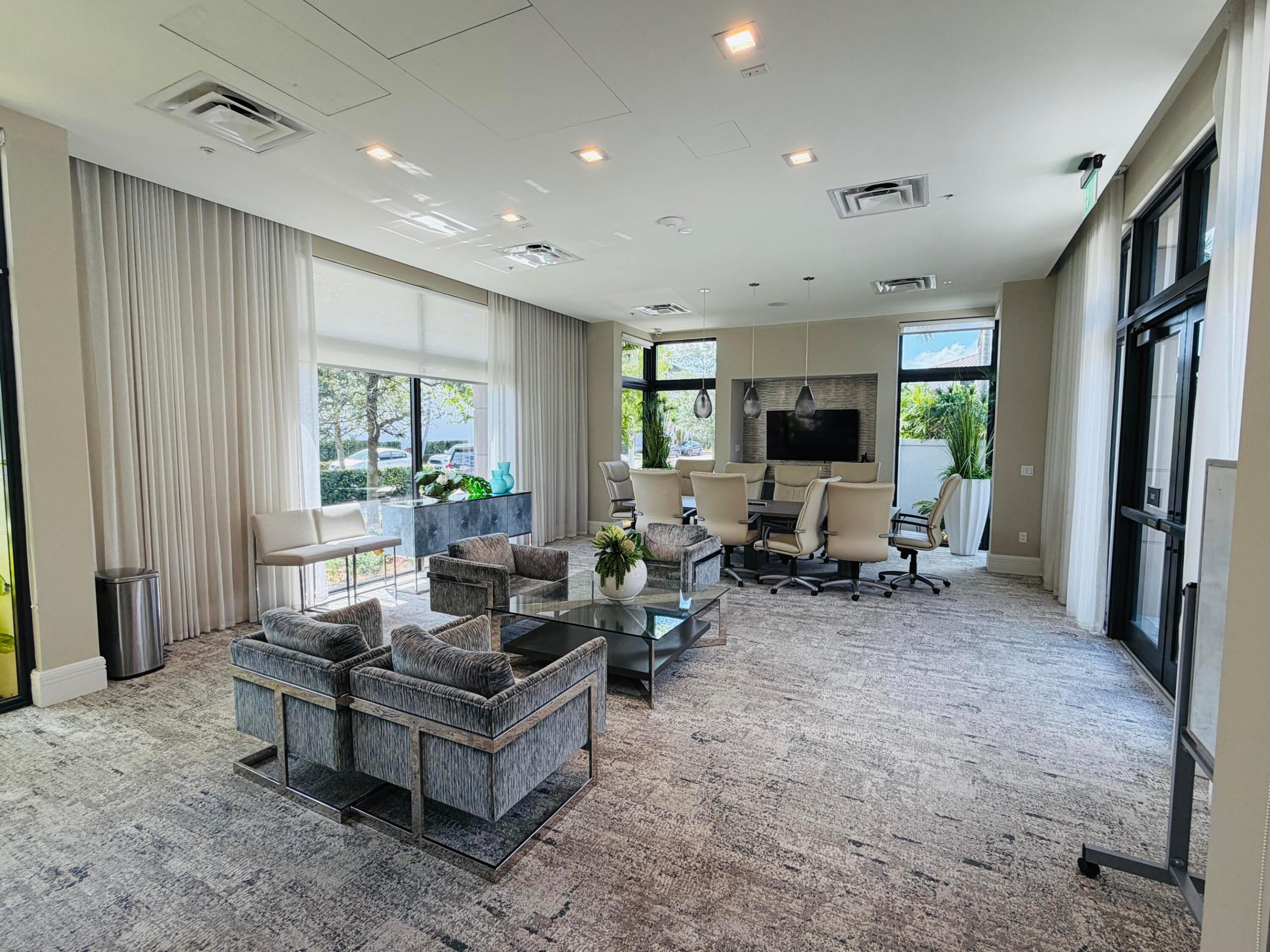 8288 NW 44th Doral, FL 33166
