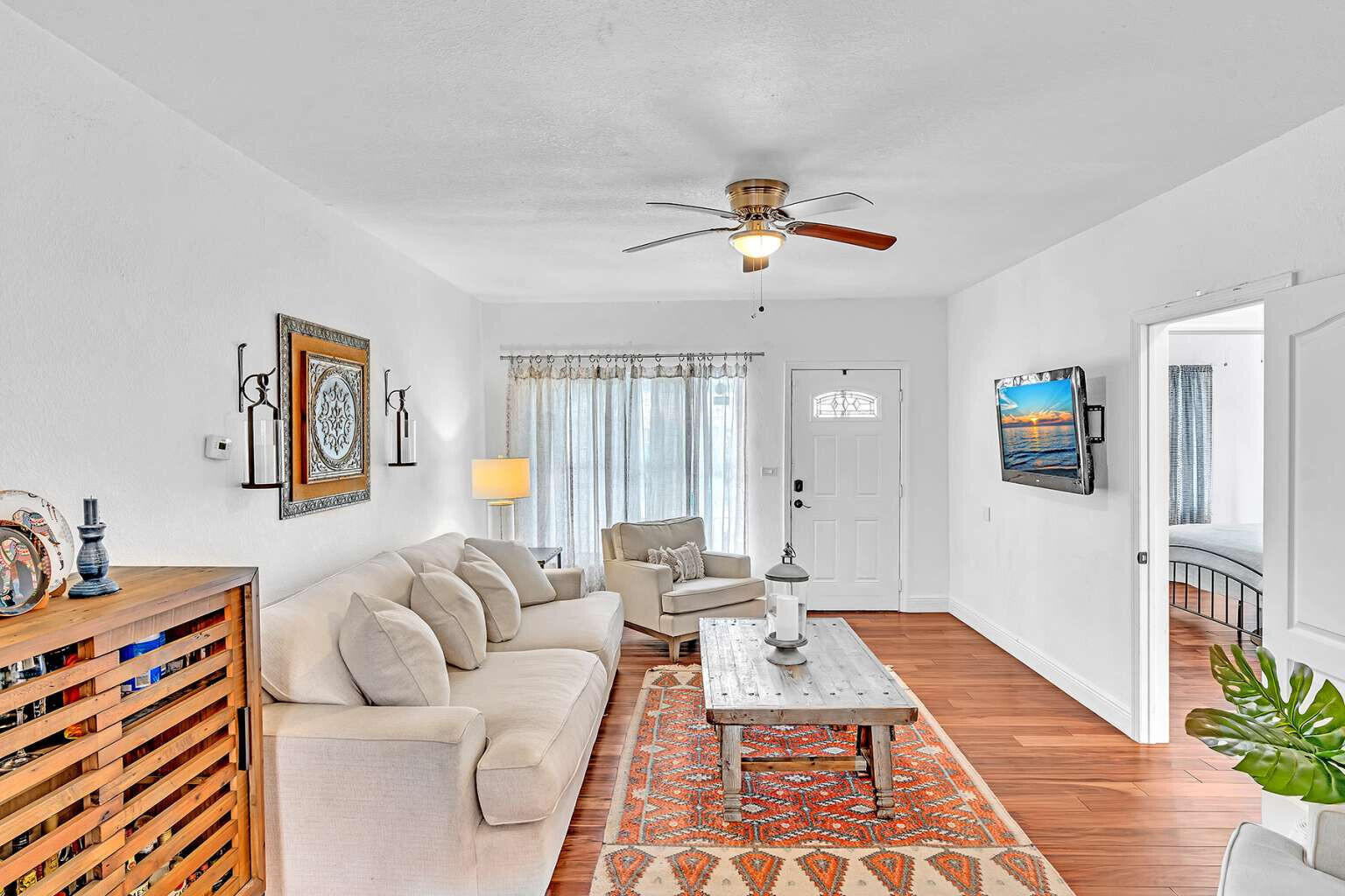 784 NE 81st Miami, FL 33138