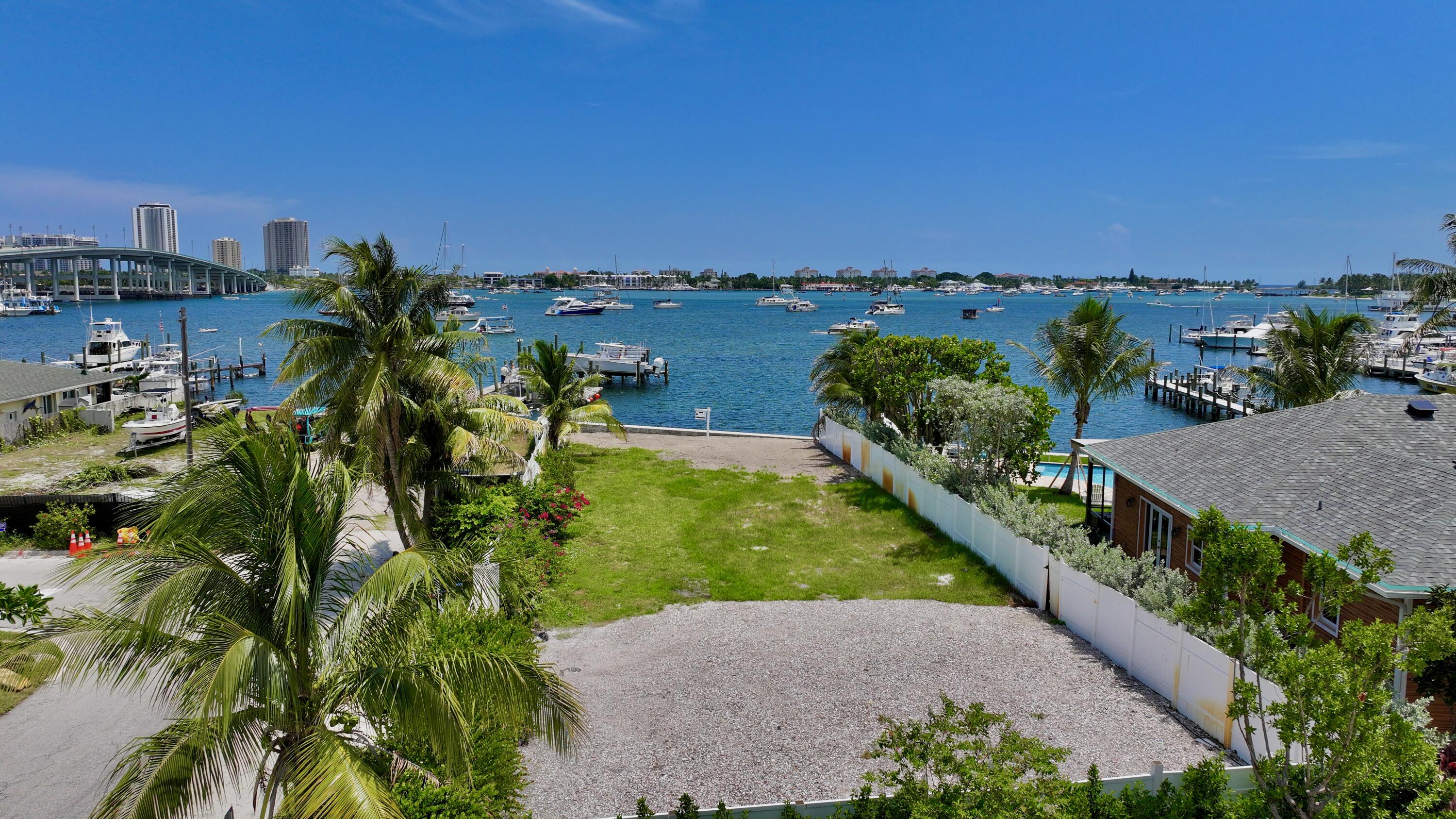 265 E 23rd Riviera Beach, FL 33404