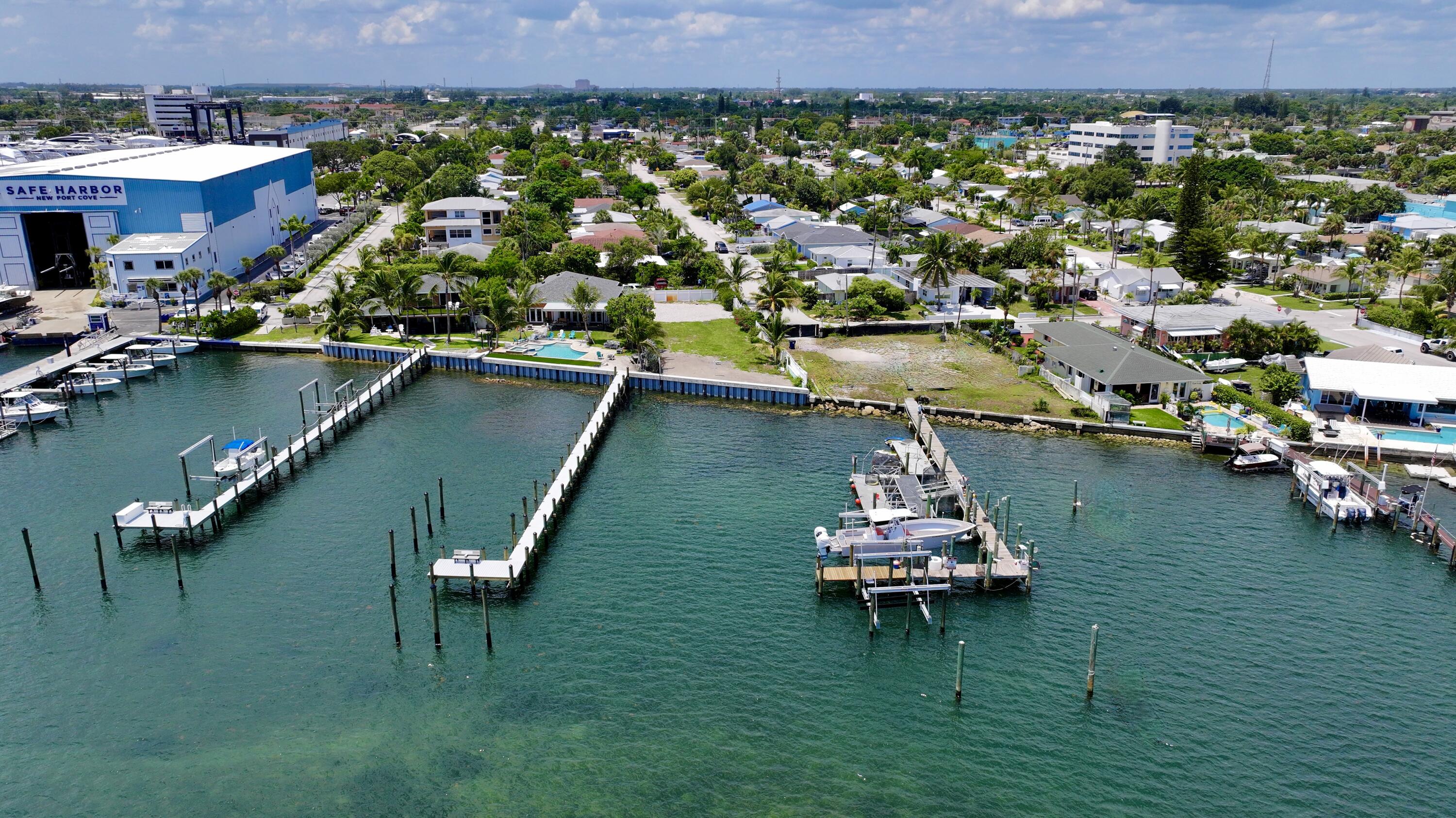 265 E 23rd Riviera Beach, FL 33404