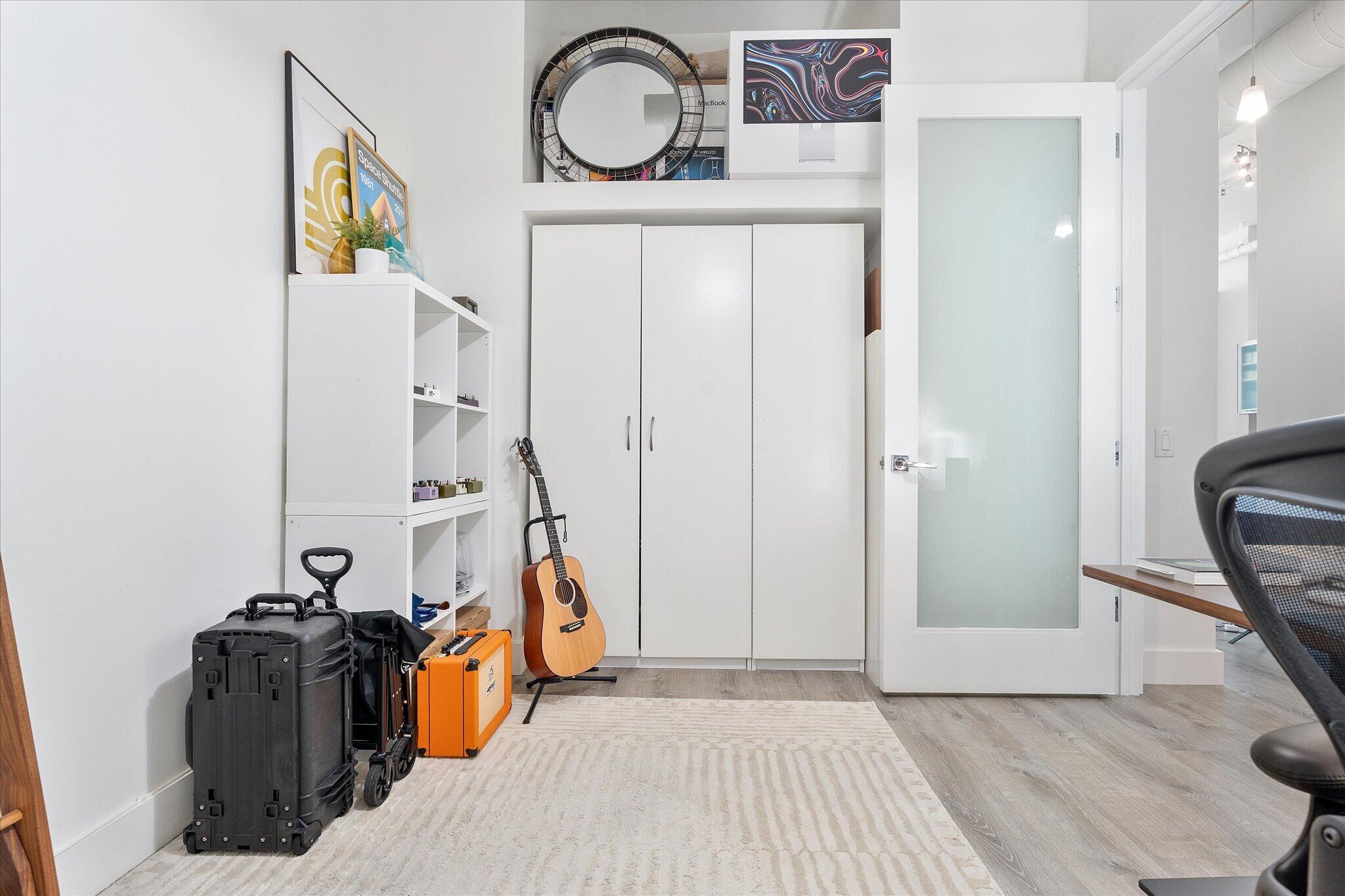 image Uptown Marina Lofts22