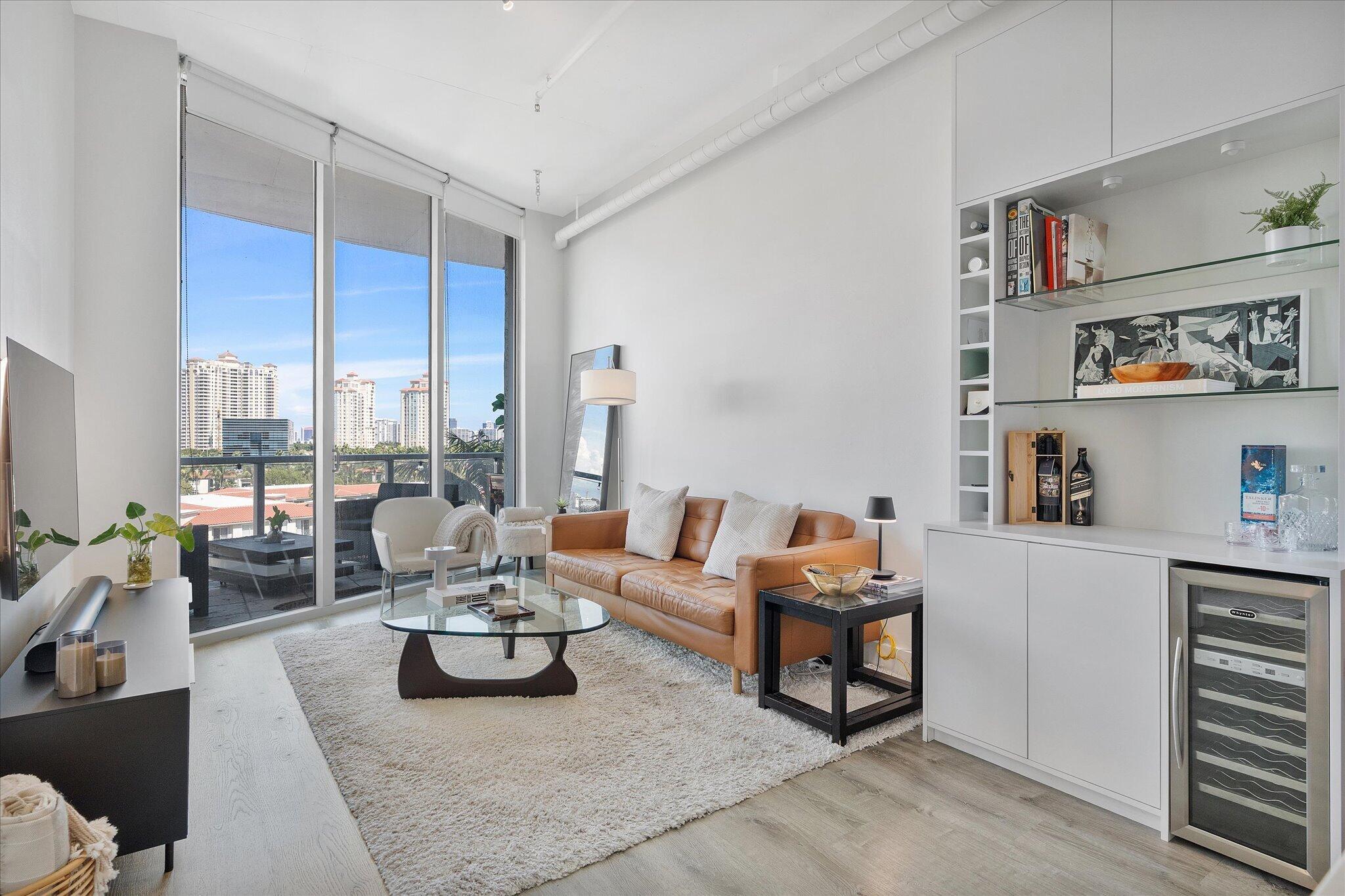 image Uptown Marina Lofts3