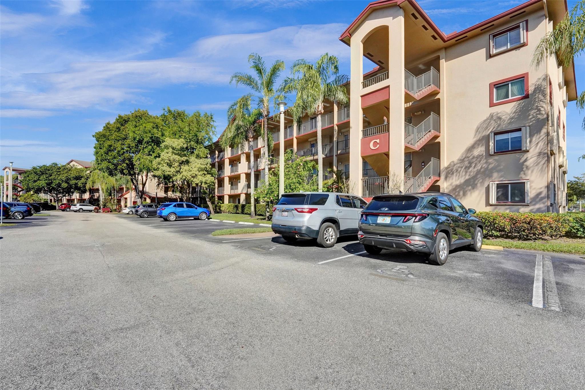 901 SW 138th Ave #403C