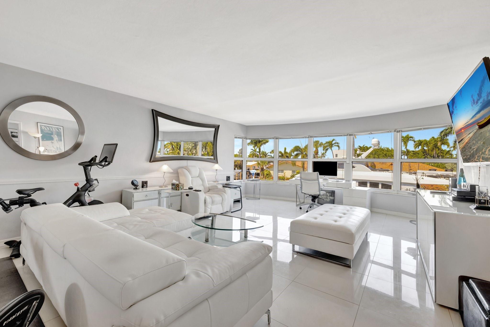 3111 NE 51st St #205 Fort Lauderdale, FL 33308