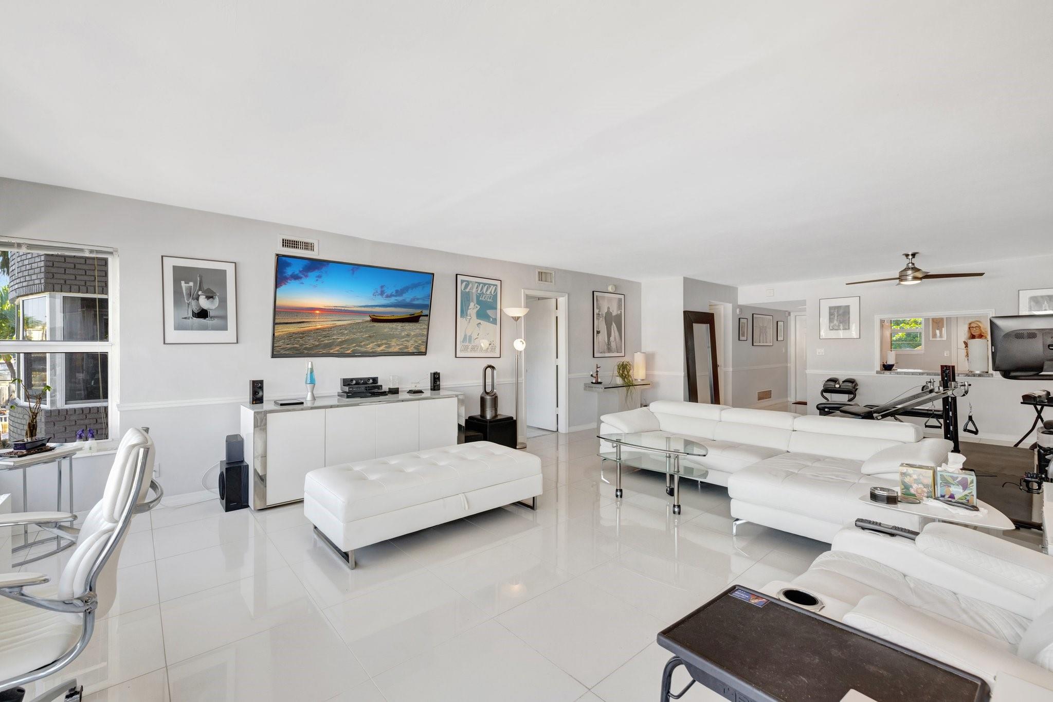 3111 NE 51st St #205 Fort Lauderdale, FL 33308