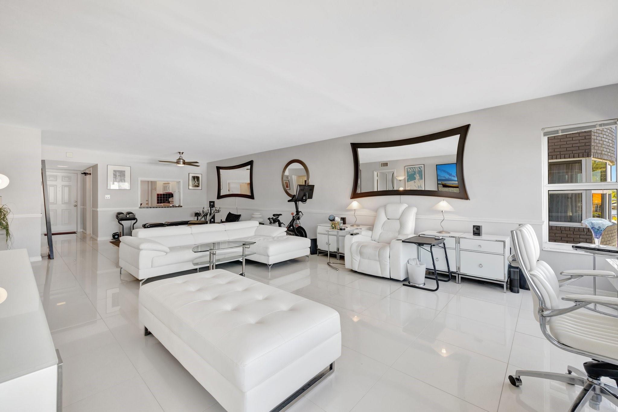 3111 NE 51st St #205 Fort Lauderdale, FL 33308