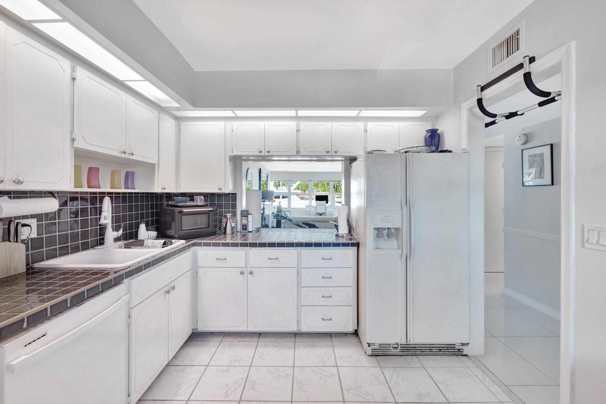 3111 NE 51st St #205 Fort Lauderdale, FL 33308